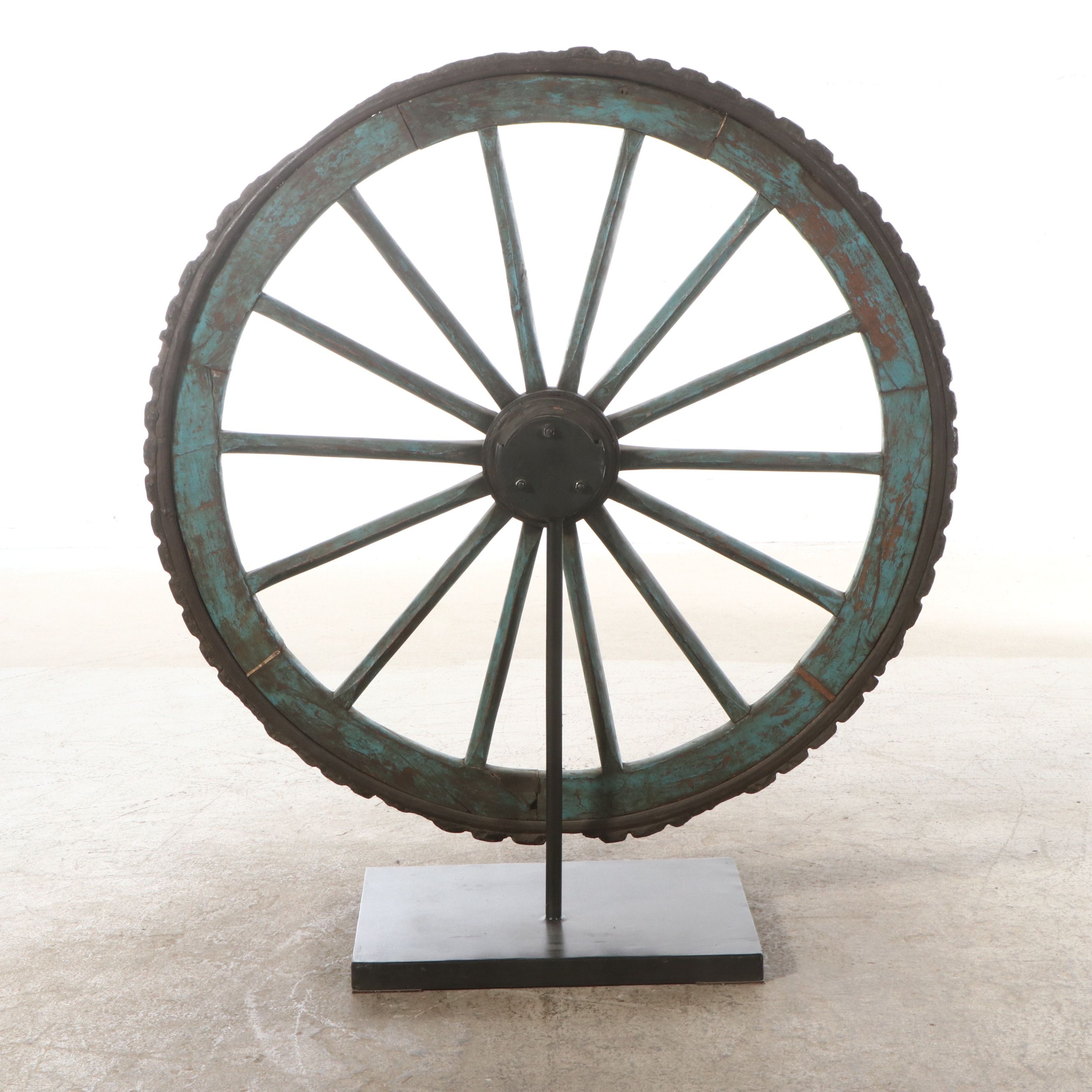 Rustic Style Cart Wheel on Stand