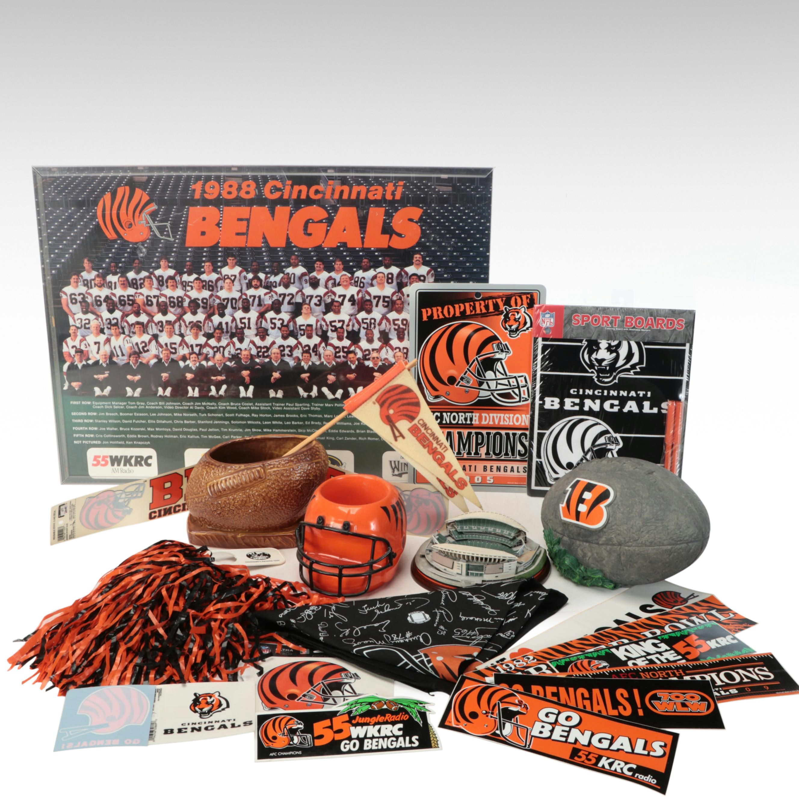 1988 Cincinnati Bengals Team Poster with Stadium Figurine and More Team Décor