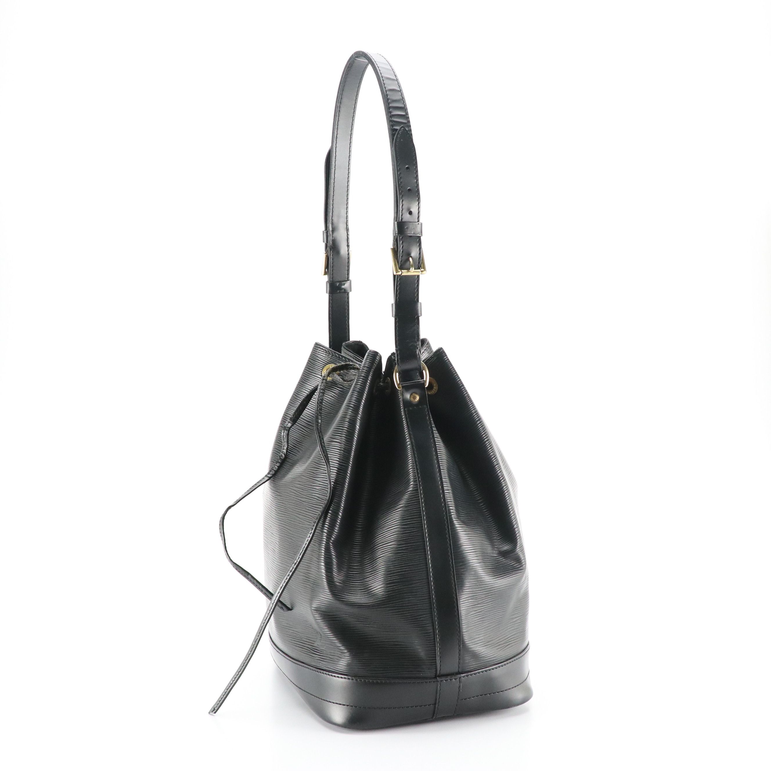Louis Vuitton Noé Drawstring Tote in Black Epi and Smooth Leather