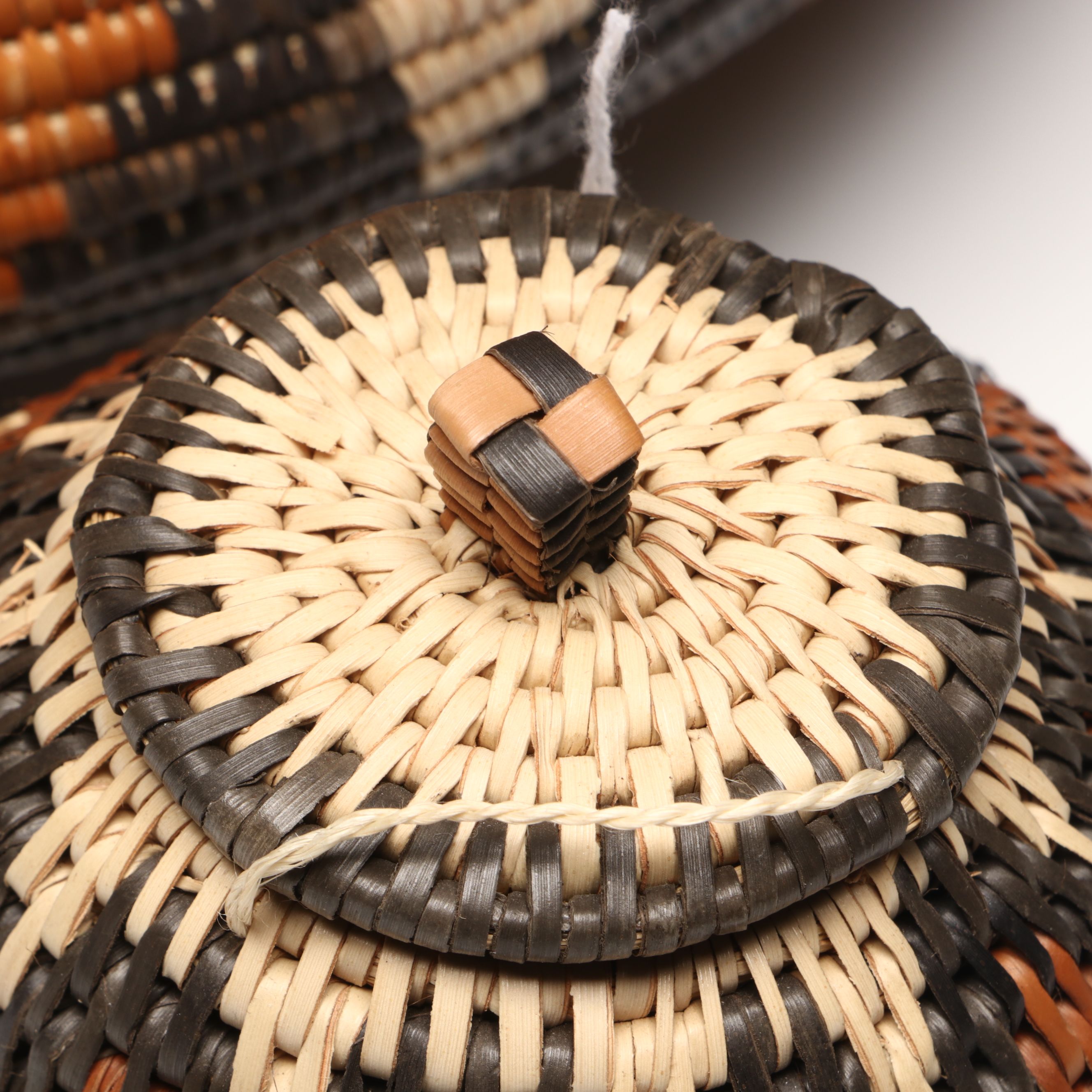 Hlenglwo Ptiuli with Other Zulu Ilala Palm Basketry and Herb Container