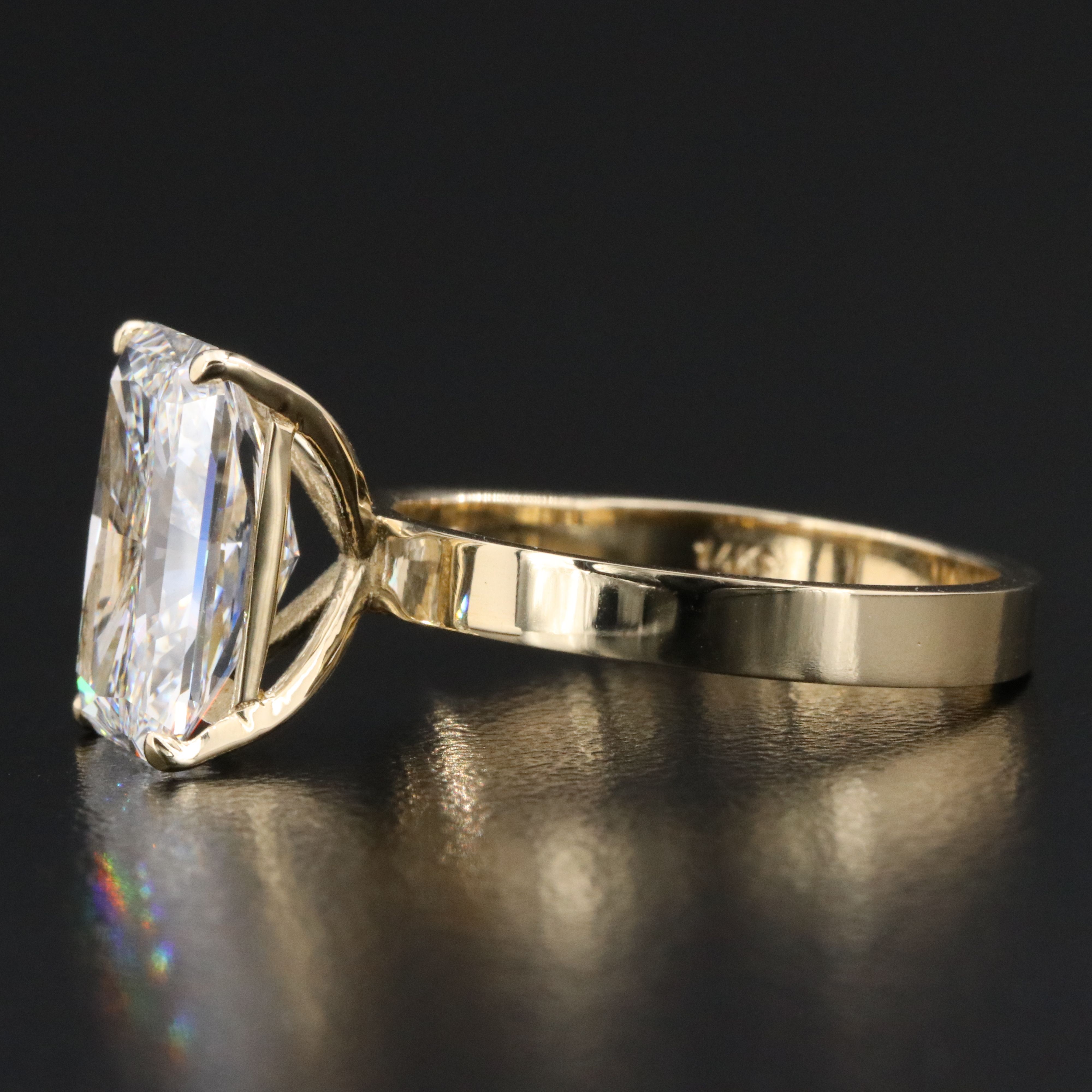 14K 5.10 CT Lab Grown Diamond Solitaire Ring with IGI Report