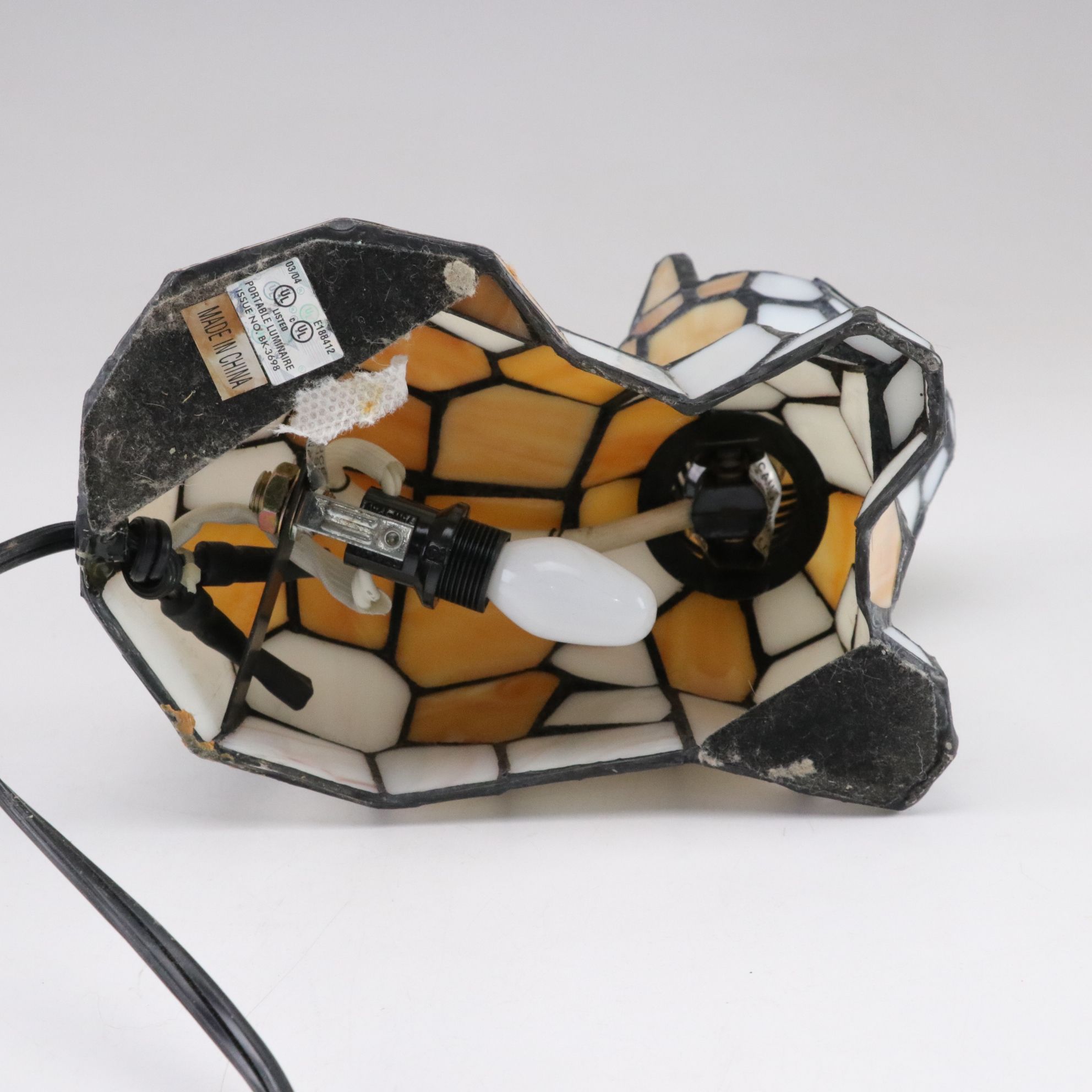 Kitten Slag Glass Accent Lamp with Bobblehead, 2004