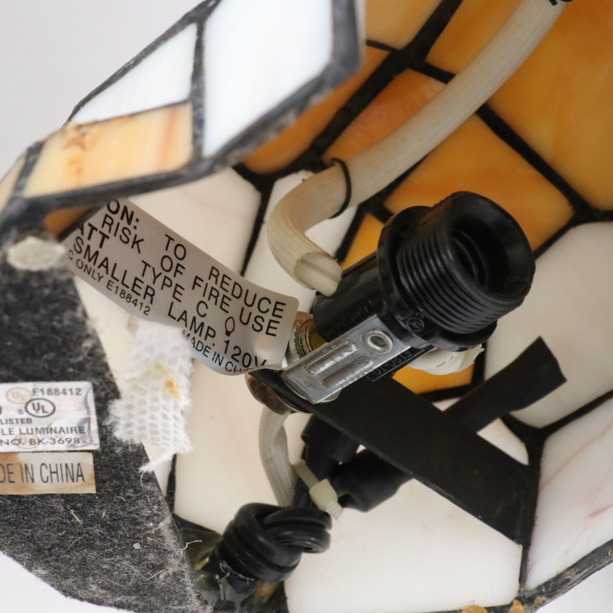 Kitten Slag Glass Accent Lamp with Bobblehead, 2004