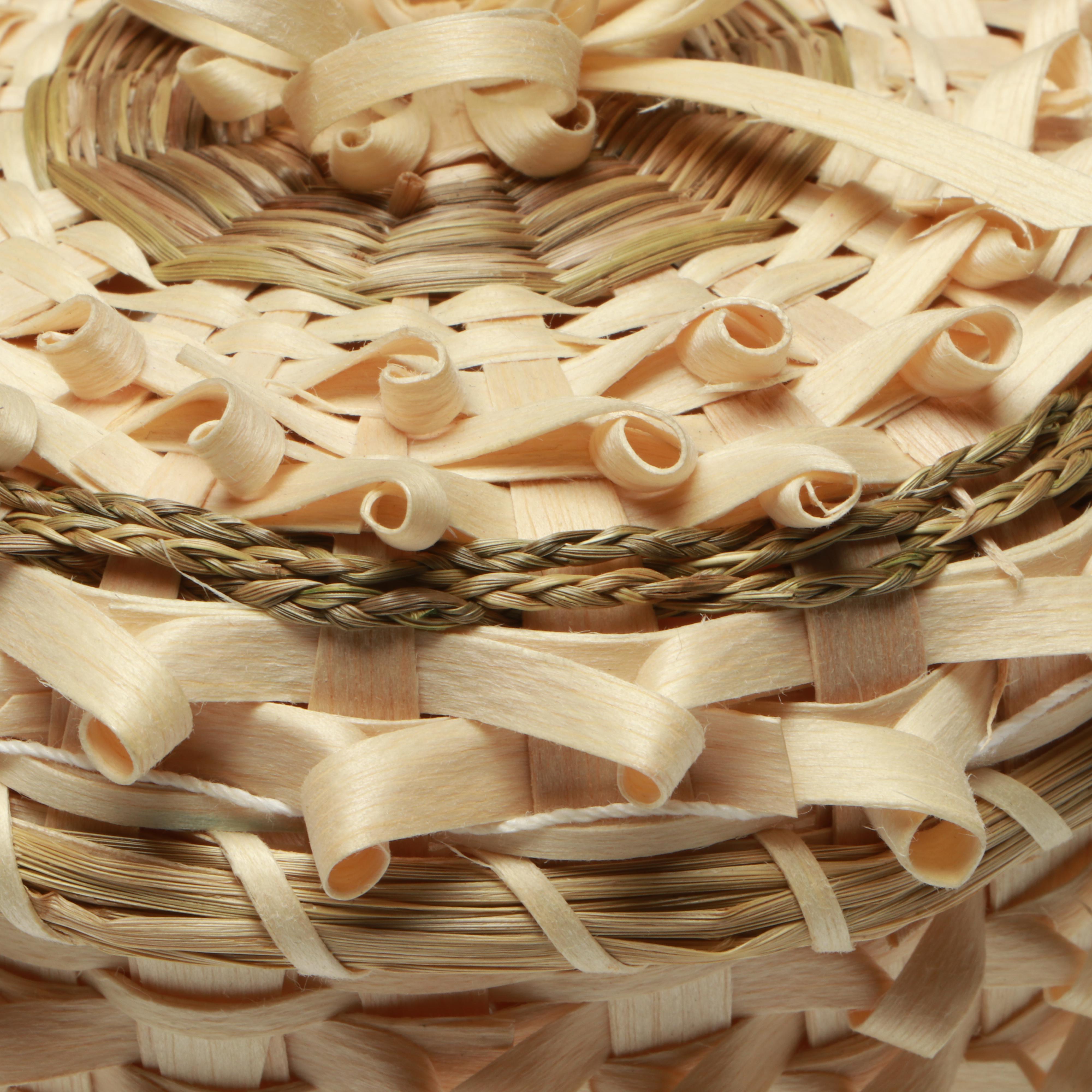 Ronnie-Leigh Goeman Onondaga Eel Clan Black Ash and Sweetgrass Lidded Basket