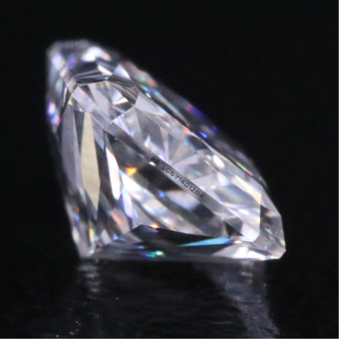 Loose 0.98 CT Lab Grown Diamond with IGI Report