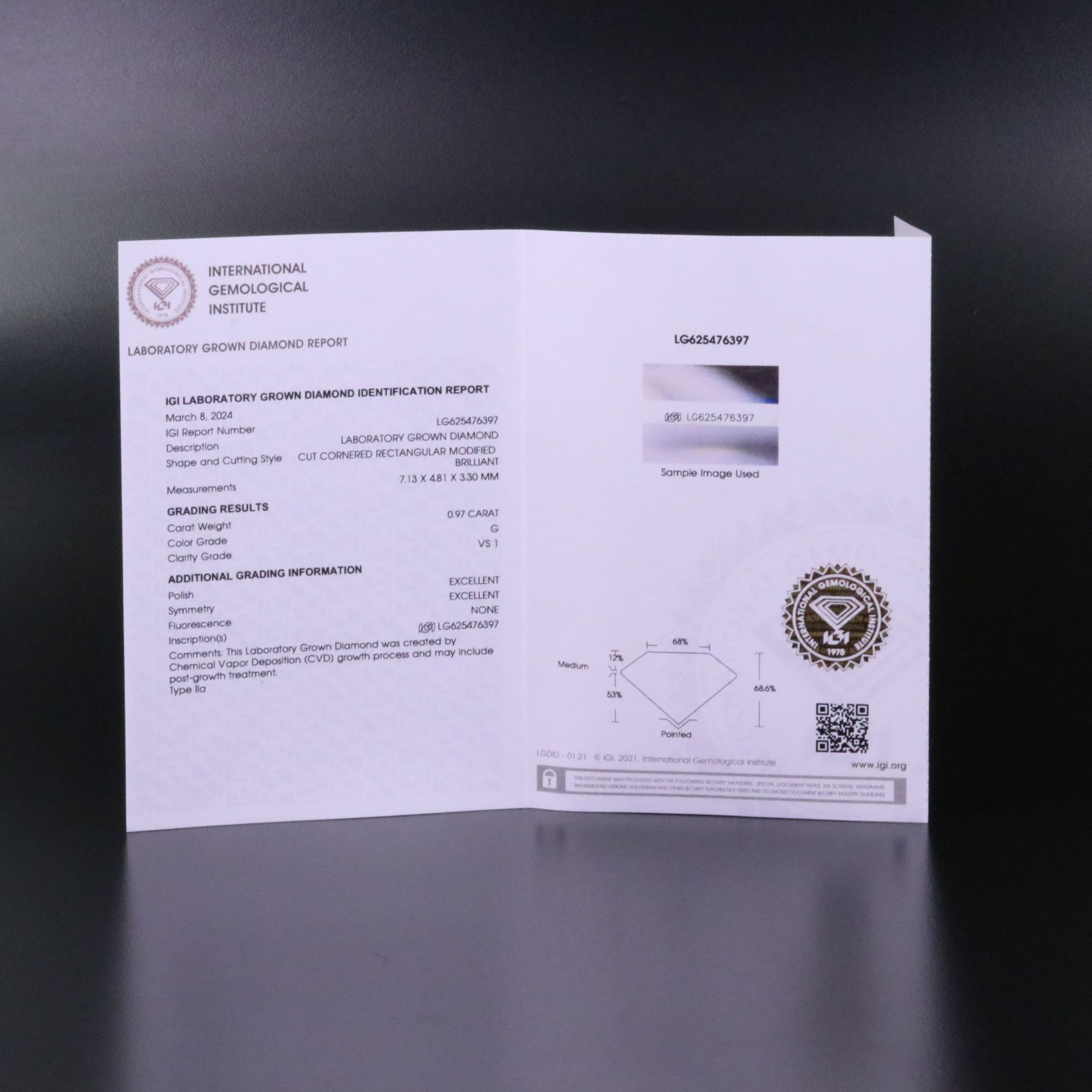 Loose 0.97 CT Lab Grown Diamond with IGI Report