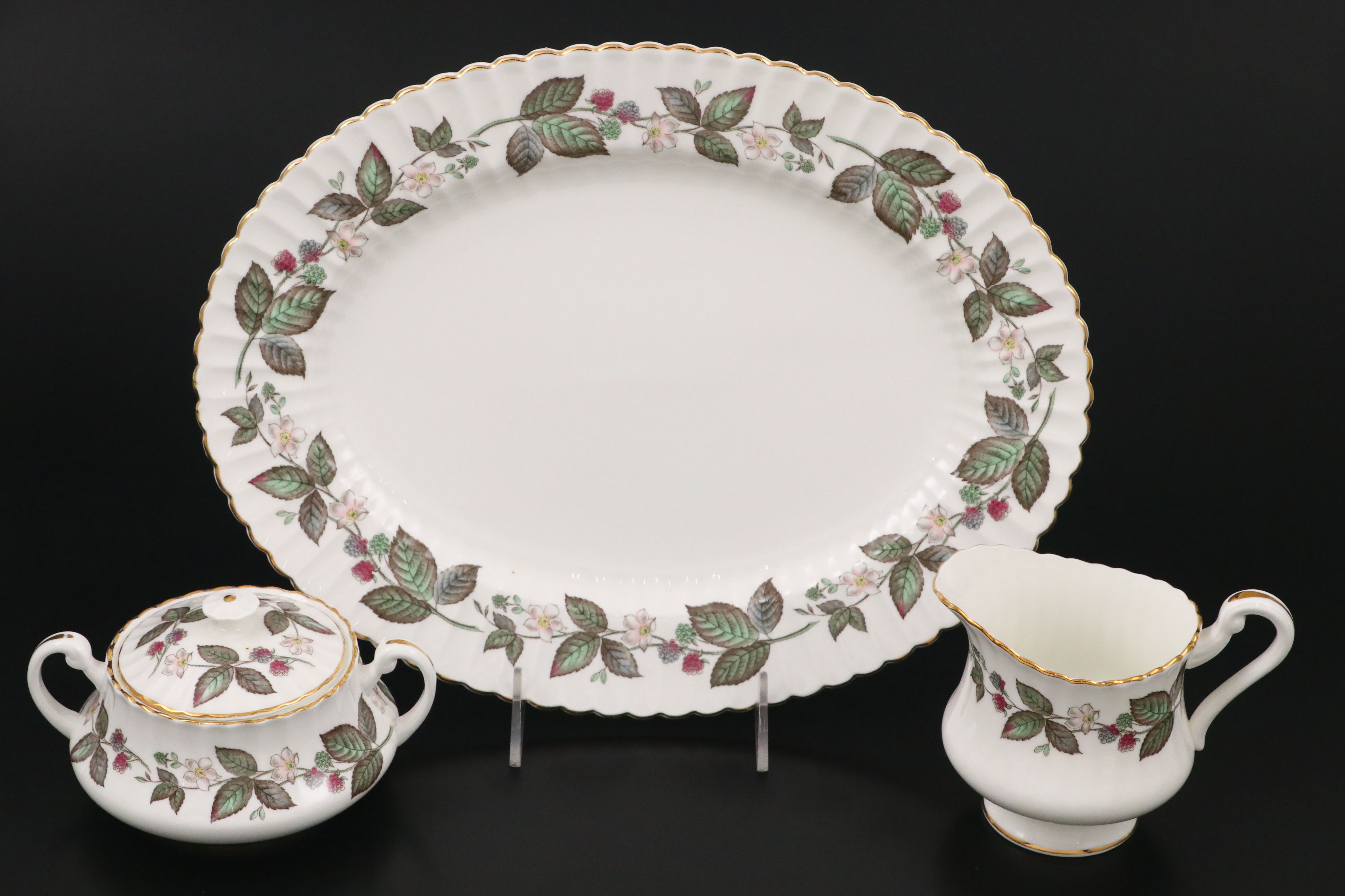 Roslyn Porcelain Dinnerware