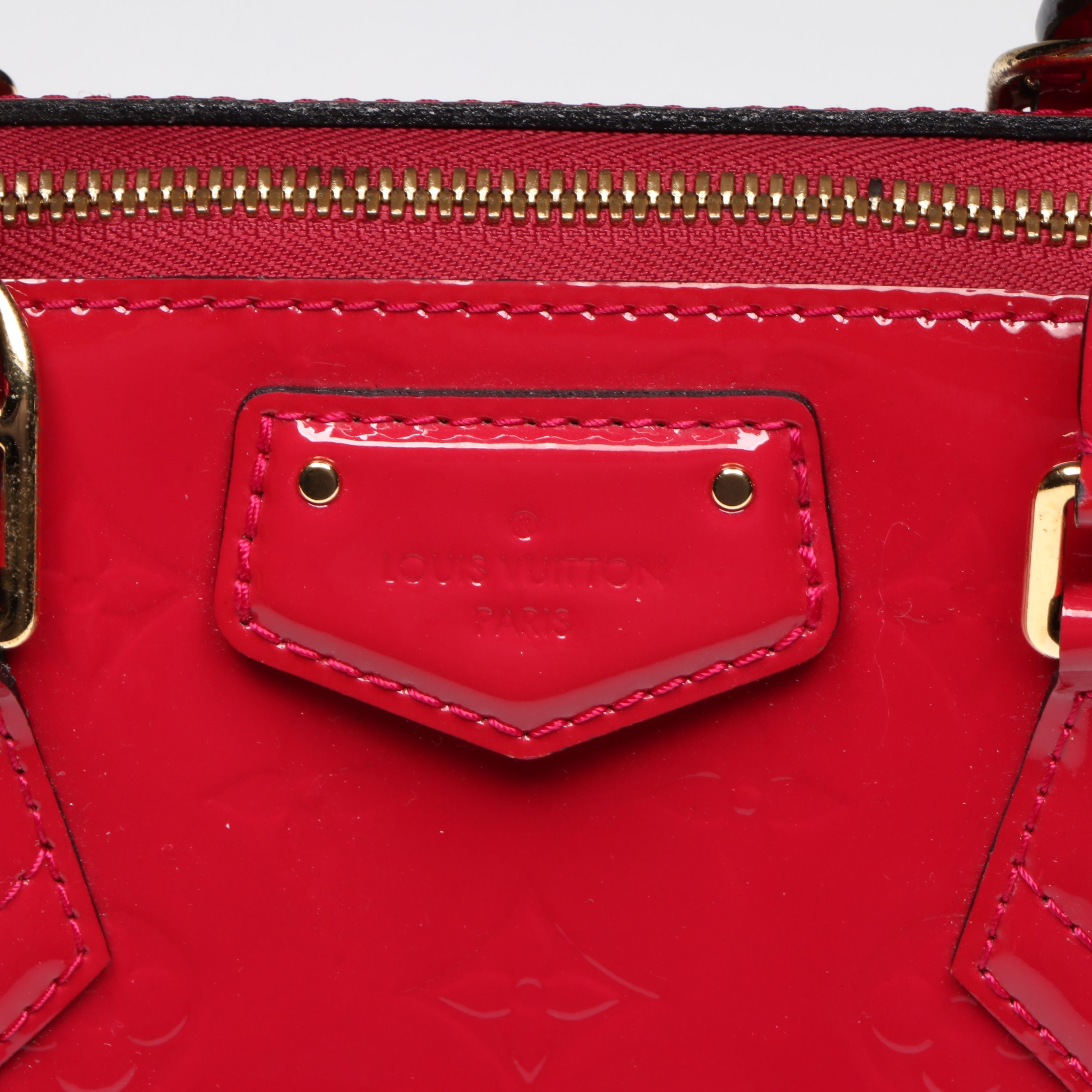 Louis Vuitton Montana Bag in Pomme d'Amour Monogram Vernis Leather