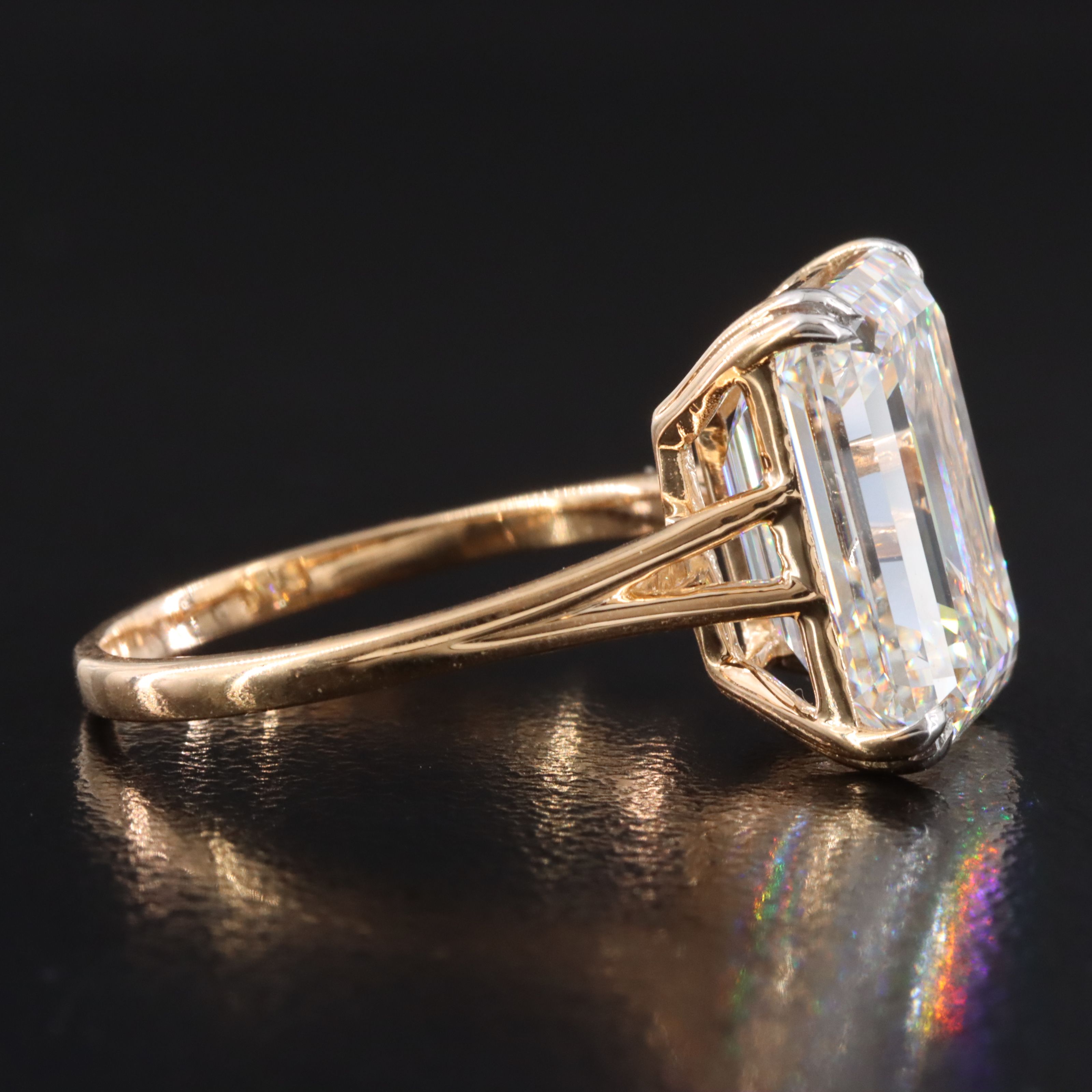 18K 7.11 CT Lab Grown Diamond Solitaire Ring with IGI Report