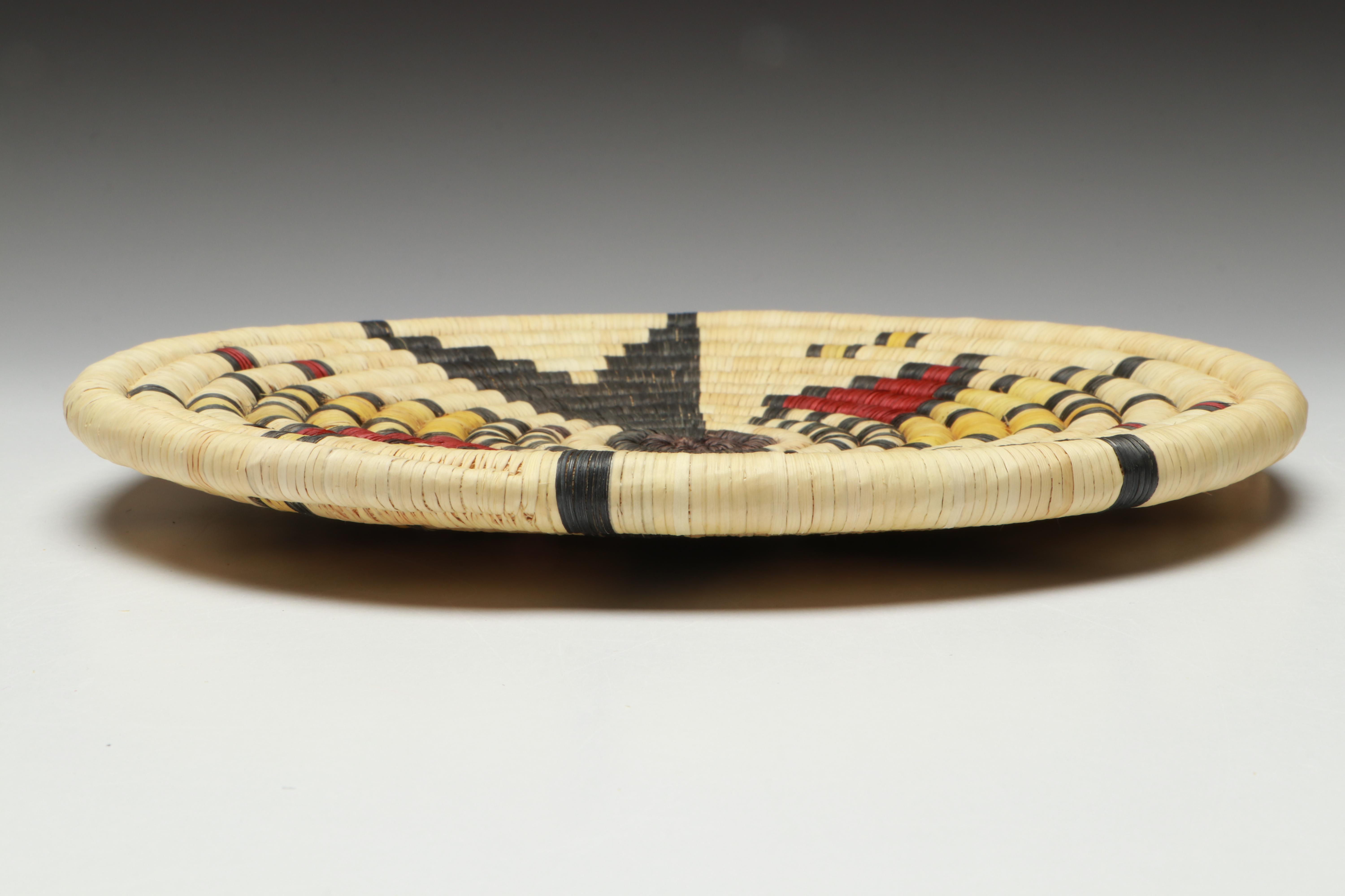 Hopi Yucca and Galleta Grass Coiled Plaque