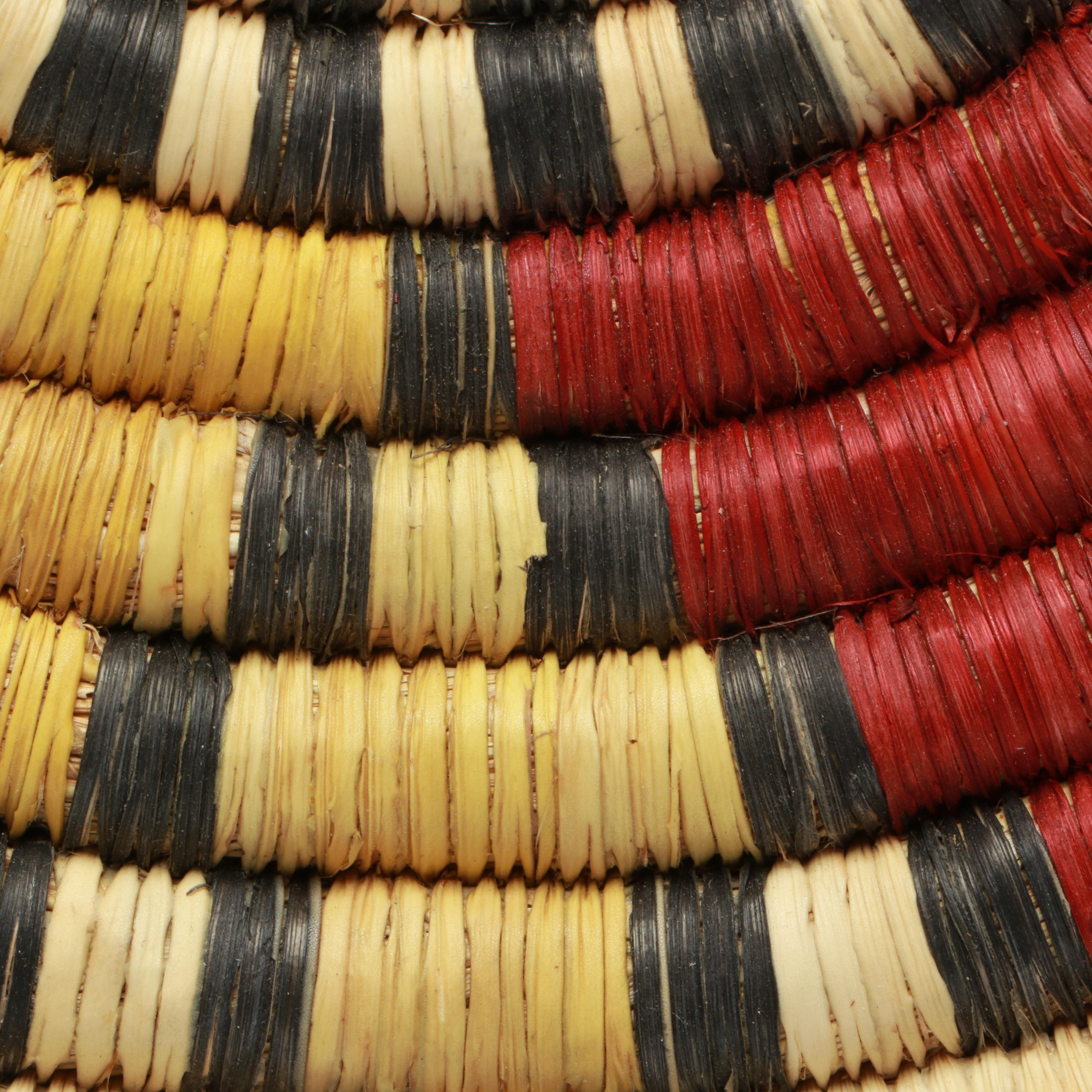 Hopi Yucca and Galleta Grass Coiled Plaque