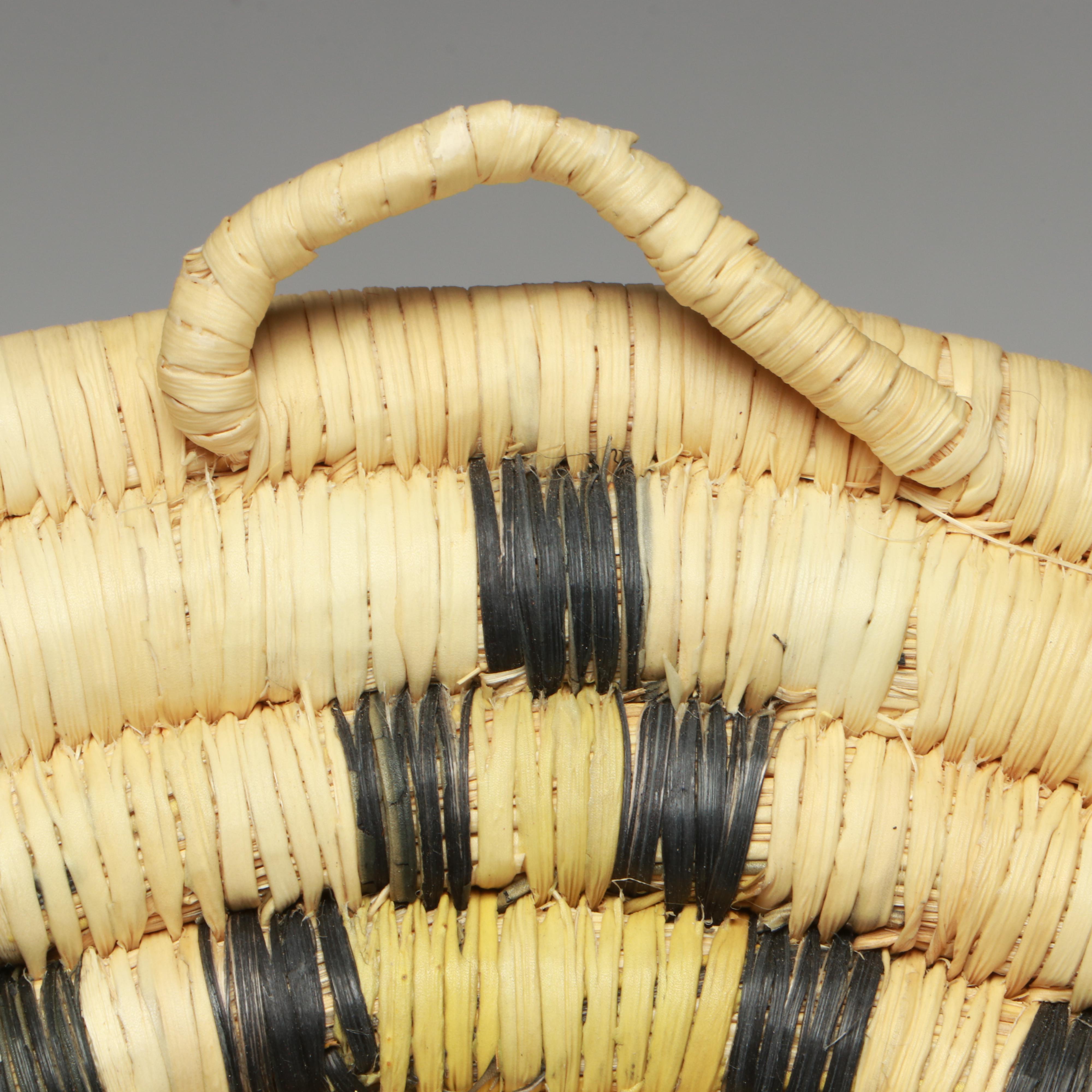 Hopi Yucca and Galleta Grass Coiled Plaque