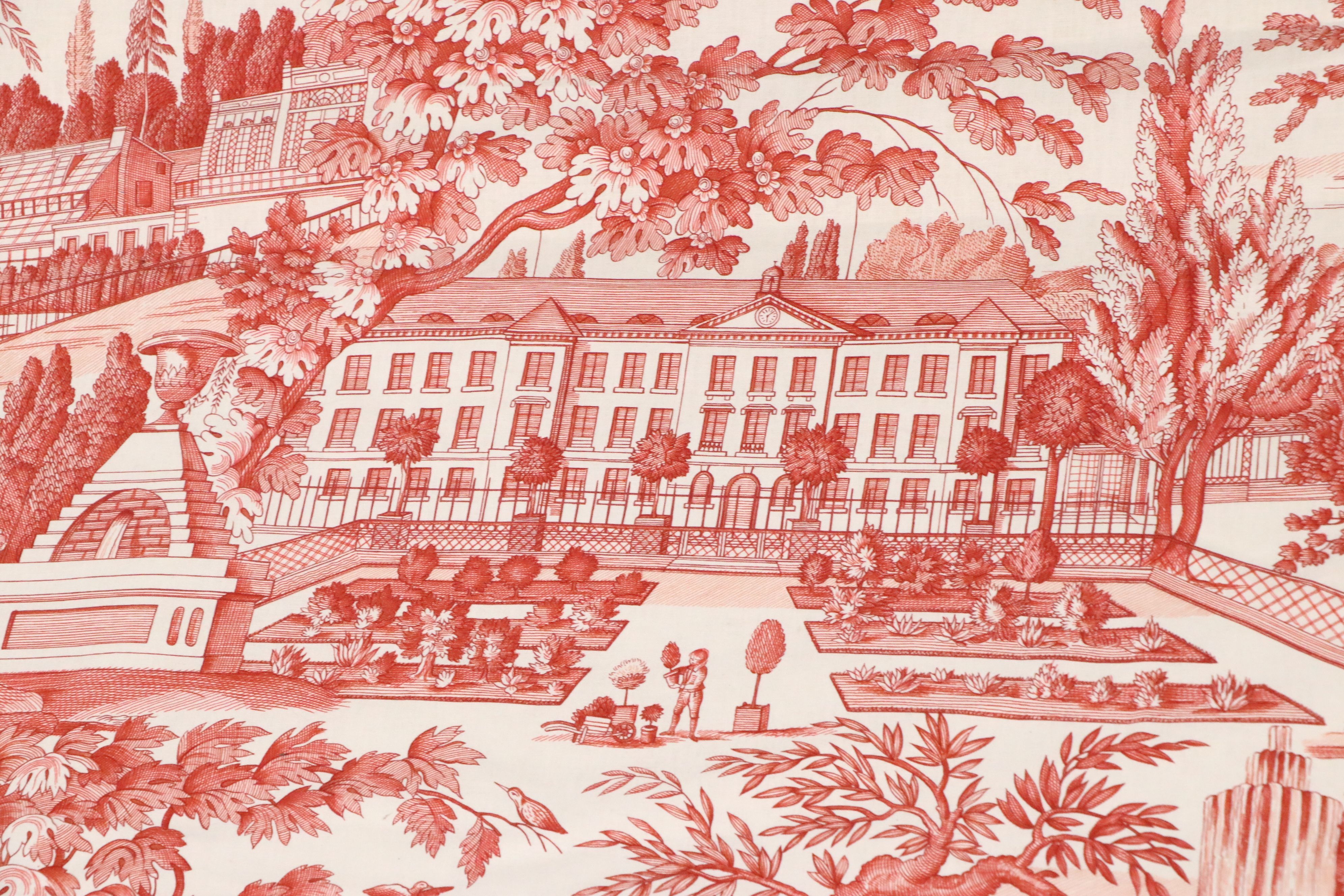 Gaston y Daniela "Edificios" Roman Blind, Brunschwig & Fils Red Toile Valance