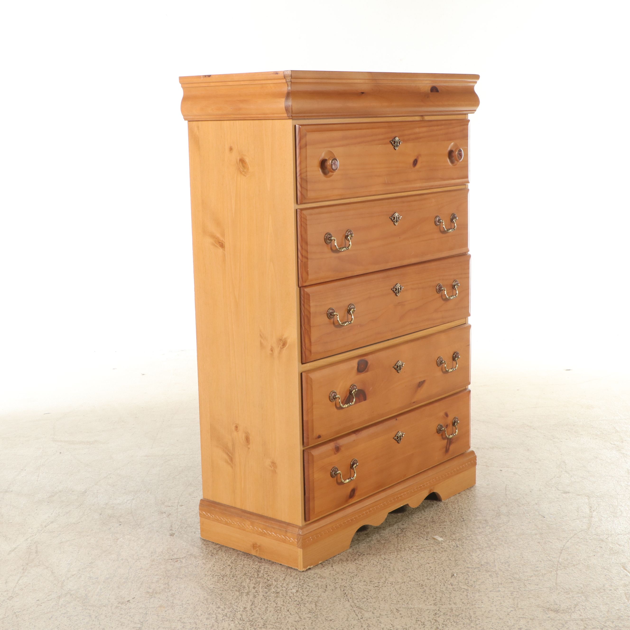 Colonial Style Pine Chest of Drawers