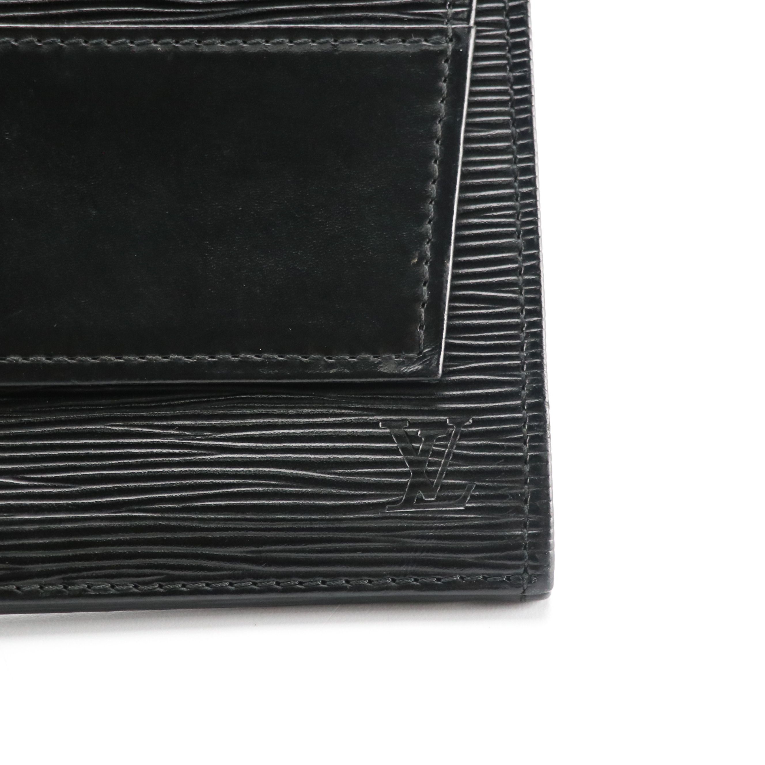 Louis Vuitton Brass D Ring Clutch Bag in Black Epi leather