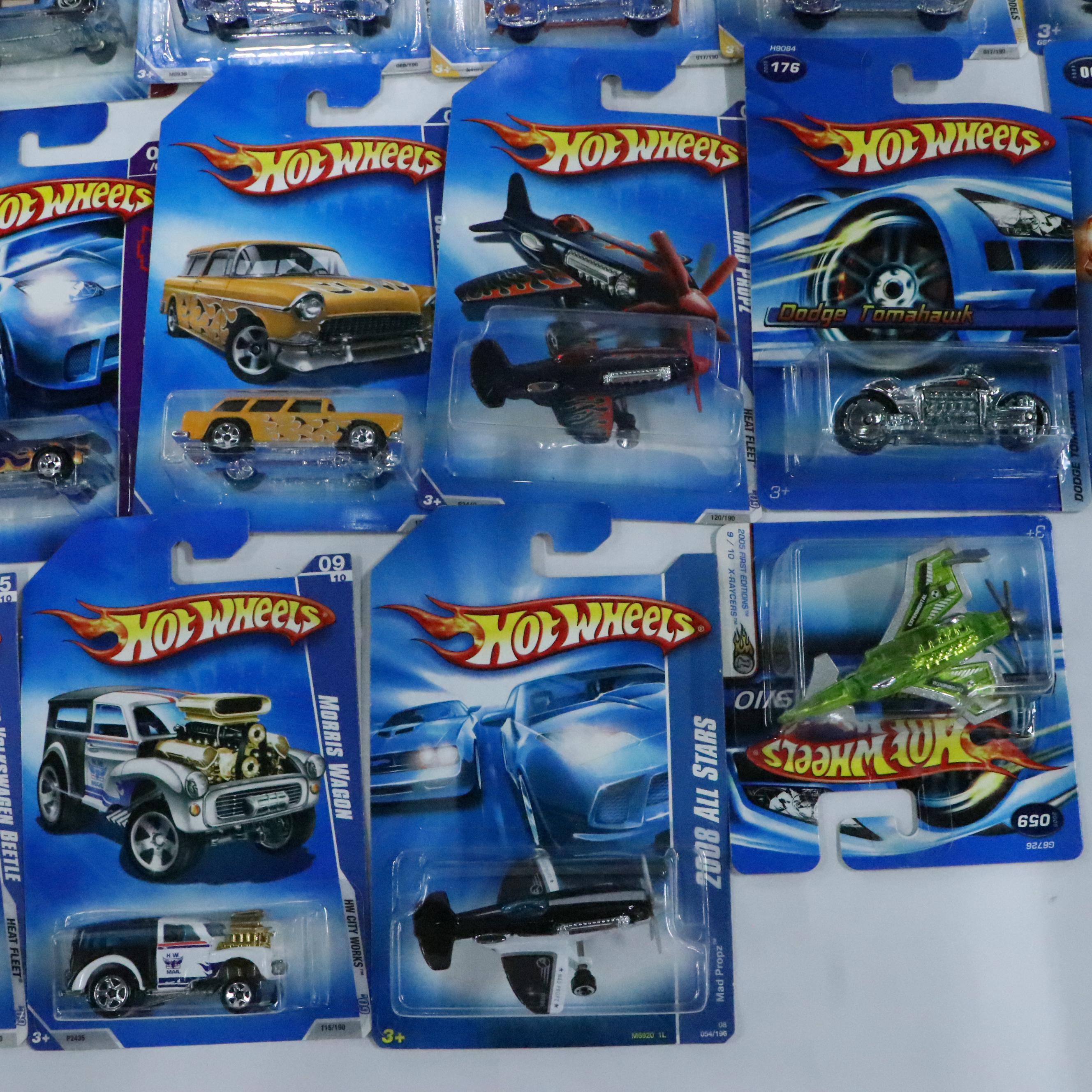 Hot Wheels "Mad Propz," "Poison Arrow" and More Toy Cars