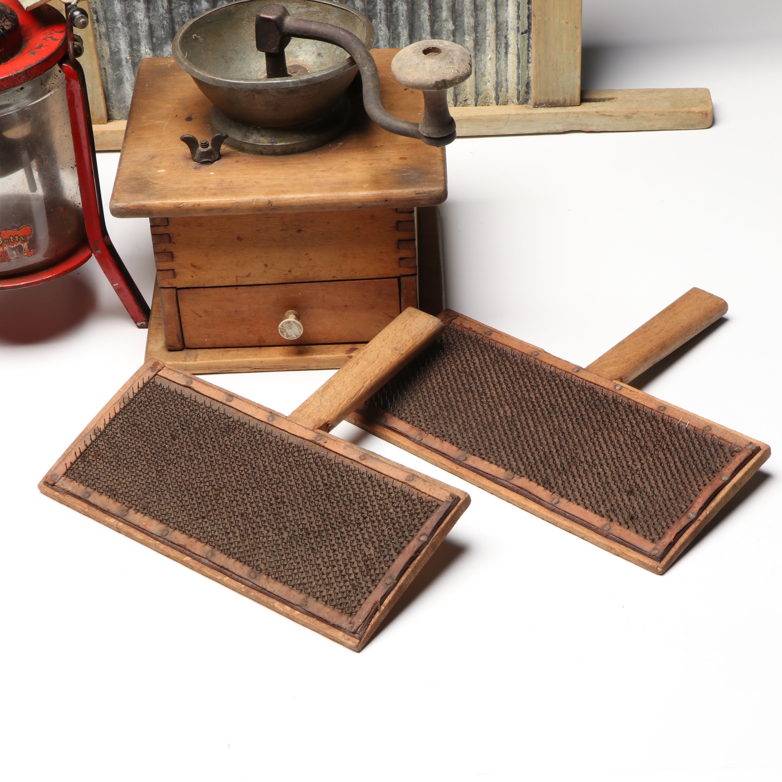 "Busy Betty" Toy Washing Machine with Other Coffee Grinder and Kitchen Gadgets