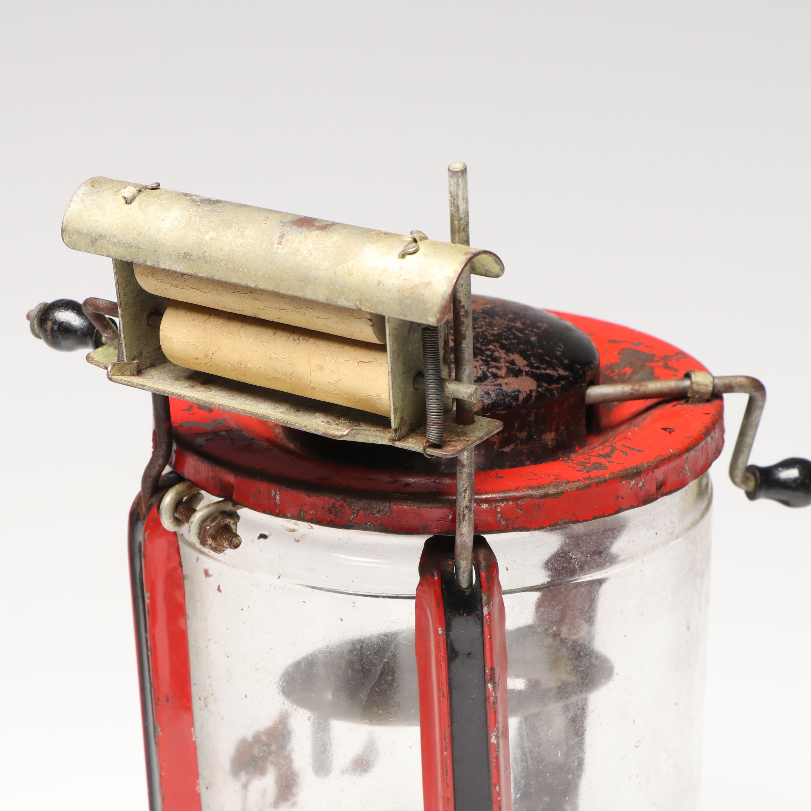 "Busy Betty" Toy Washing Machine with Other Coffee Grinder and Kitchen Gadgets