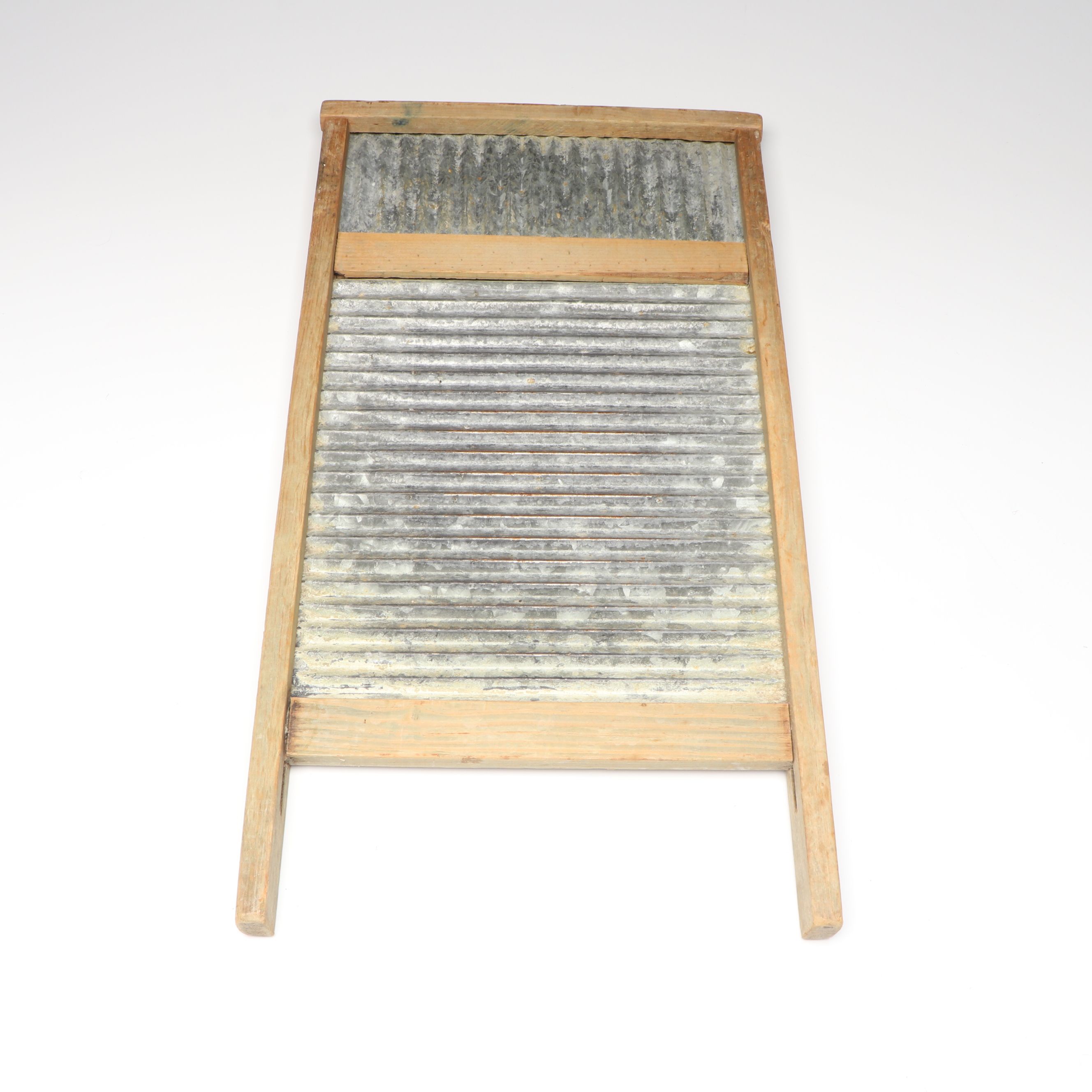 "Busy Betty" Toy Washing Machine with Other Coffee Grinder and Kitchen Gadgets