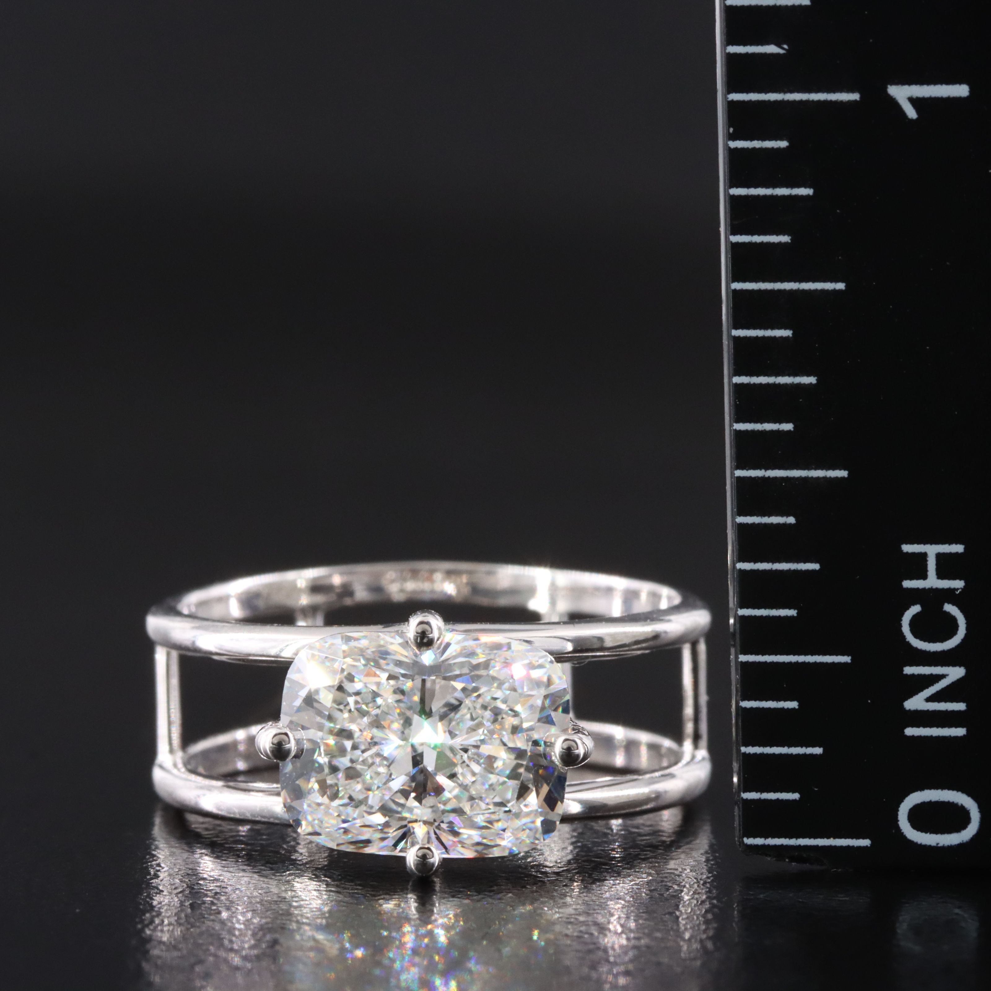 14K 3.05 CT Lab Grown Diamond East-West Solitaire Ring with IGI Report