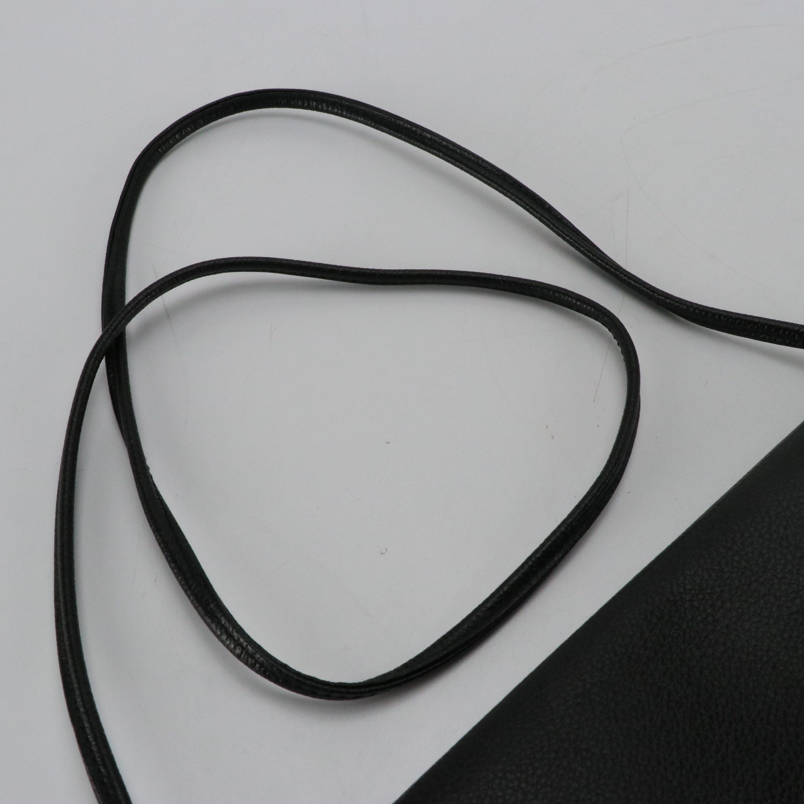 Yves Saint Laurent Crossbody Envelope Bag in Black Pebbled Leather