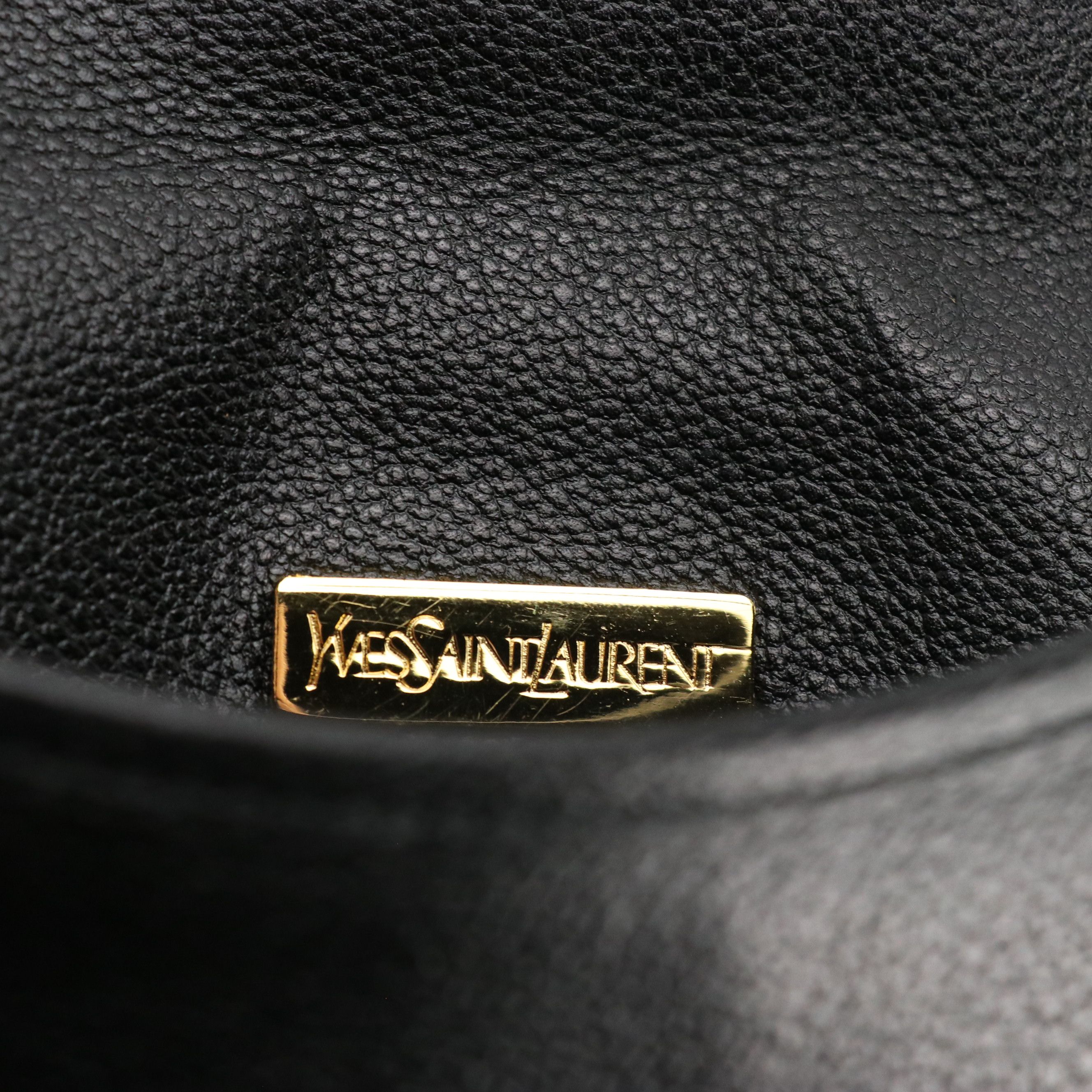 Yves Saint Laurent Crossbody Envelope Bag in Black Pebbled Leather