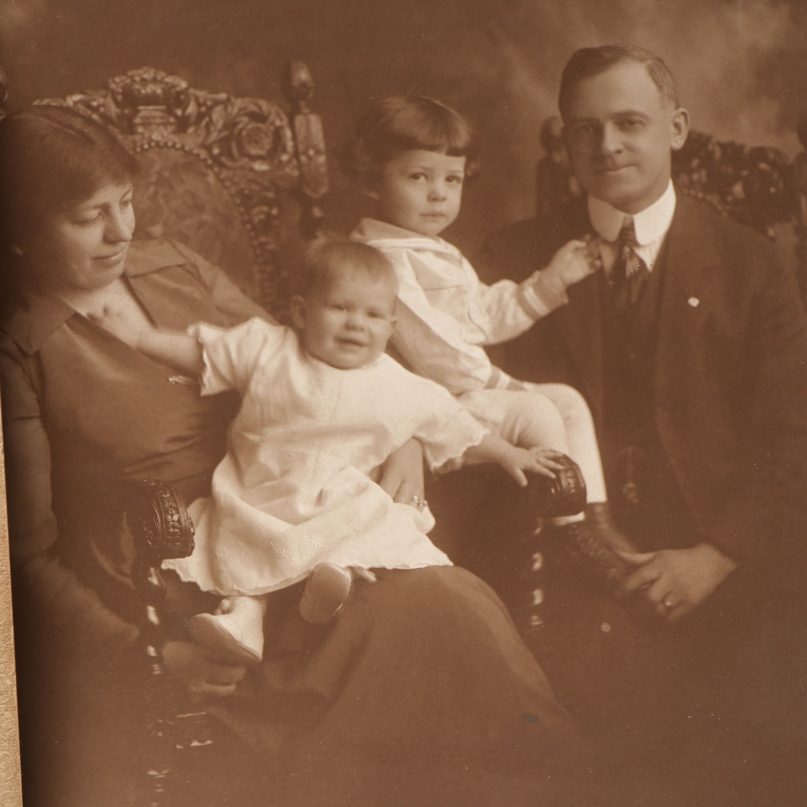 Photographs of Men, Women and Children, Late 19th/Early 20th Century