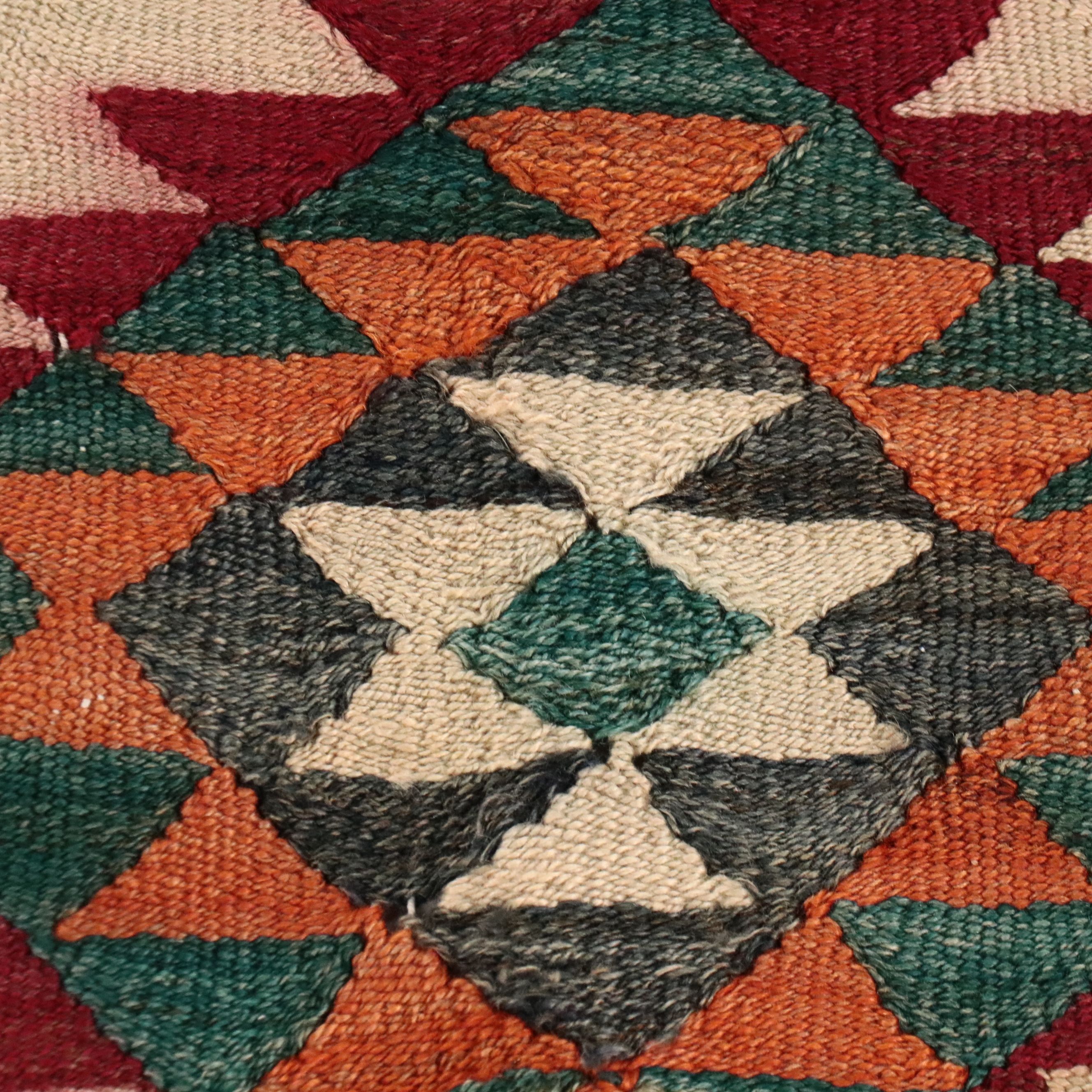 3'11 x 2'10 Handwoven Turkish Kilim Accent Rug Remnant