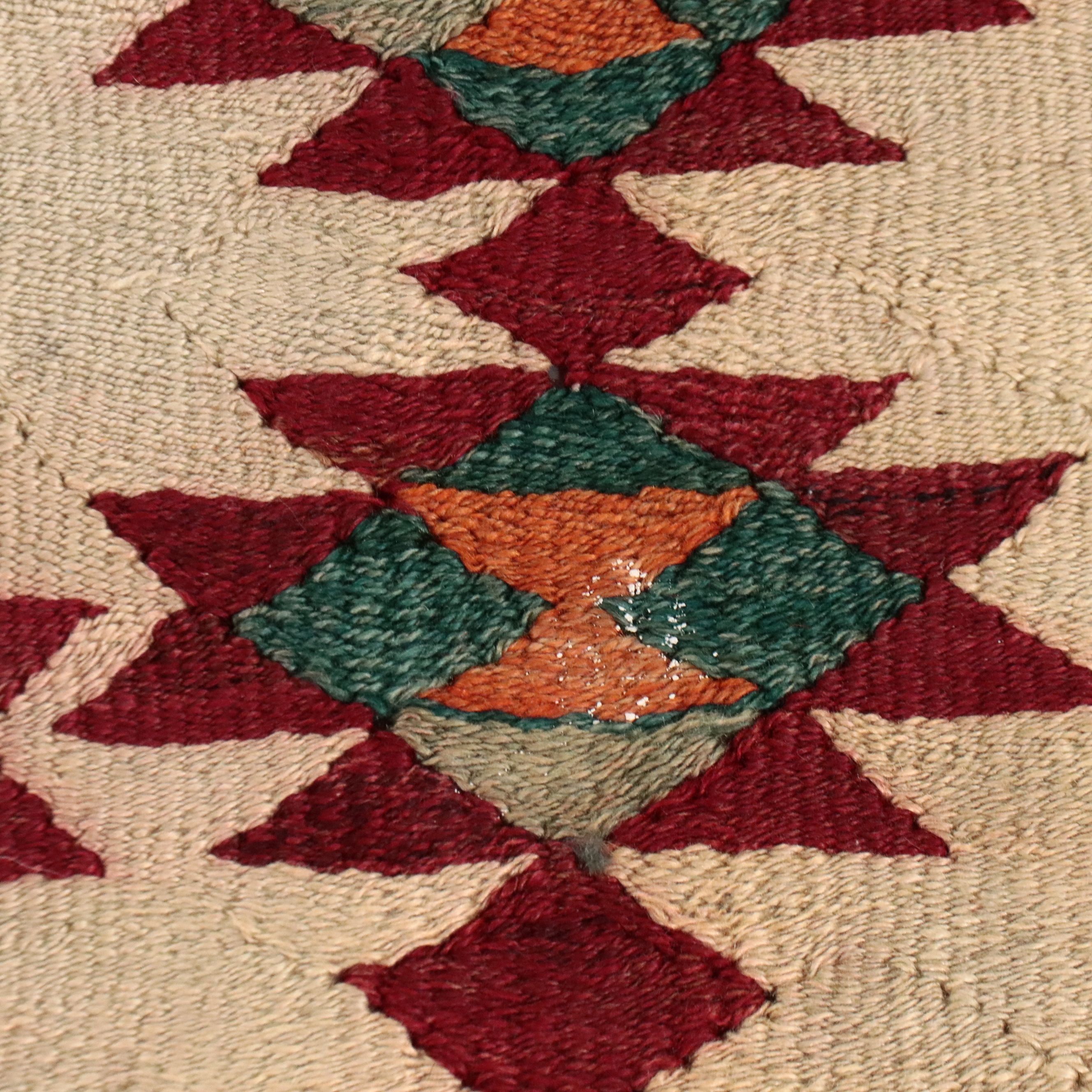 3'11 x 2'10 Handwoven Turkish Kilim Accent Rug Remnant