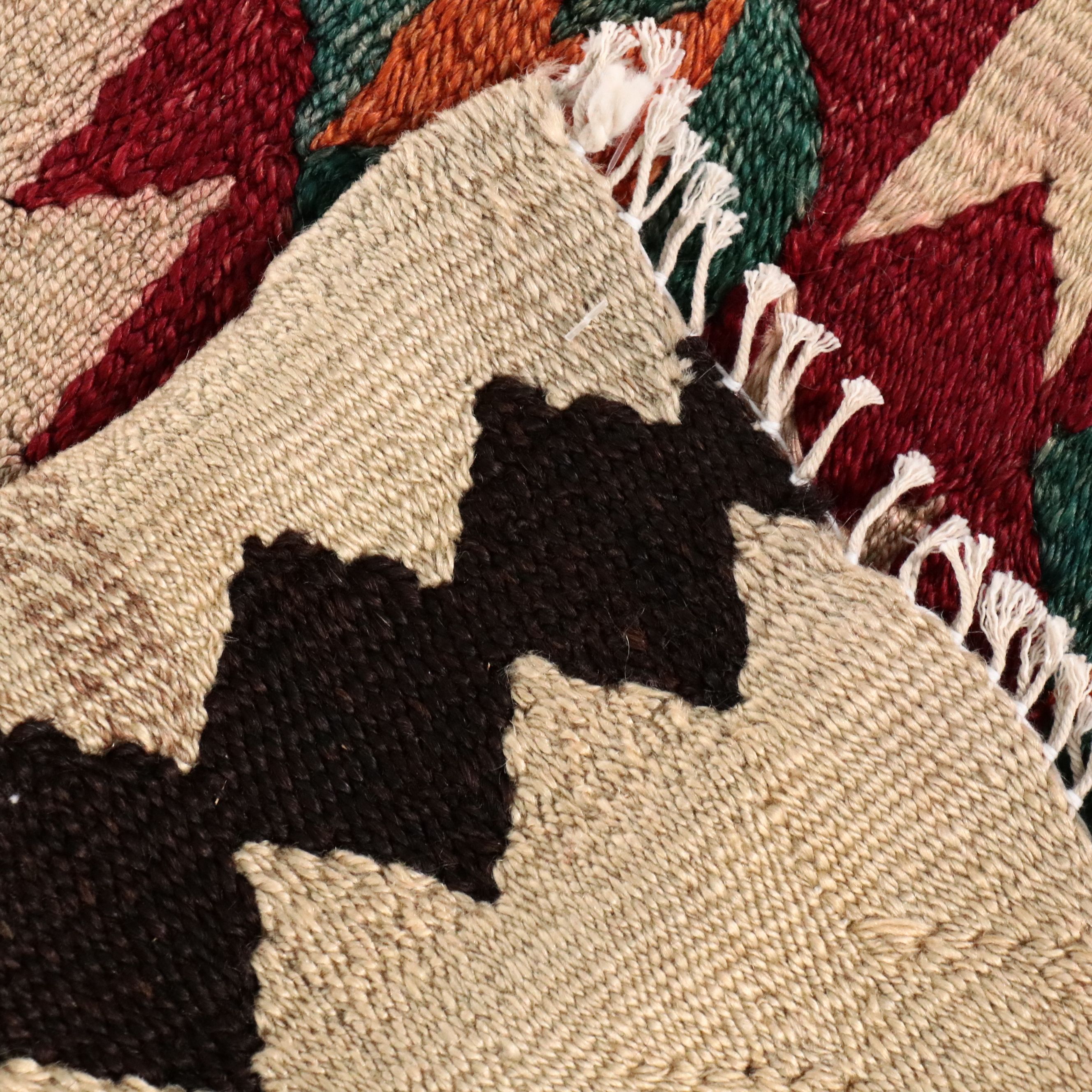 3'11 x 2'10 Handwoven Turkish Kilim Accent Rug Remnant