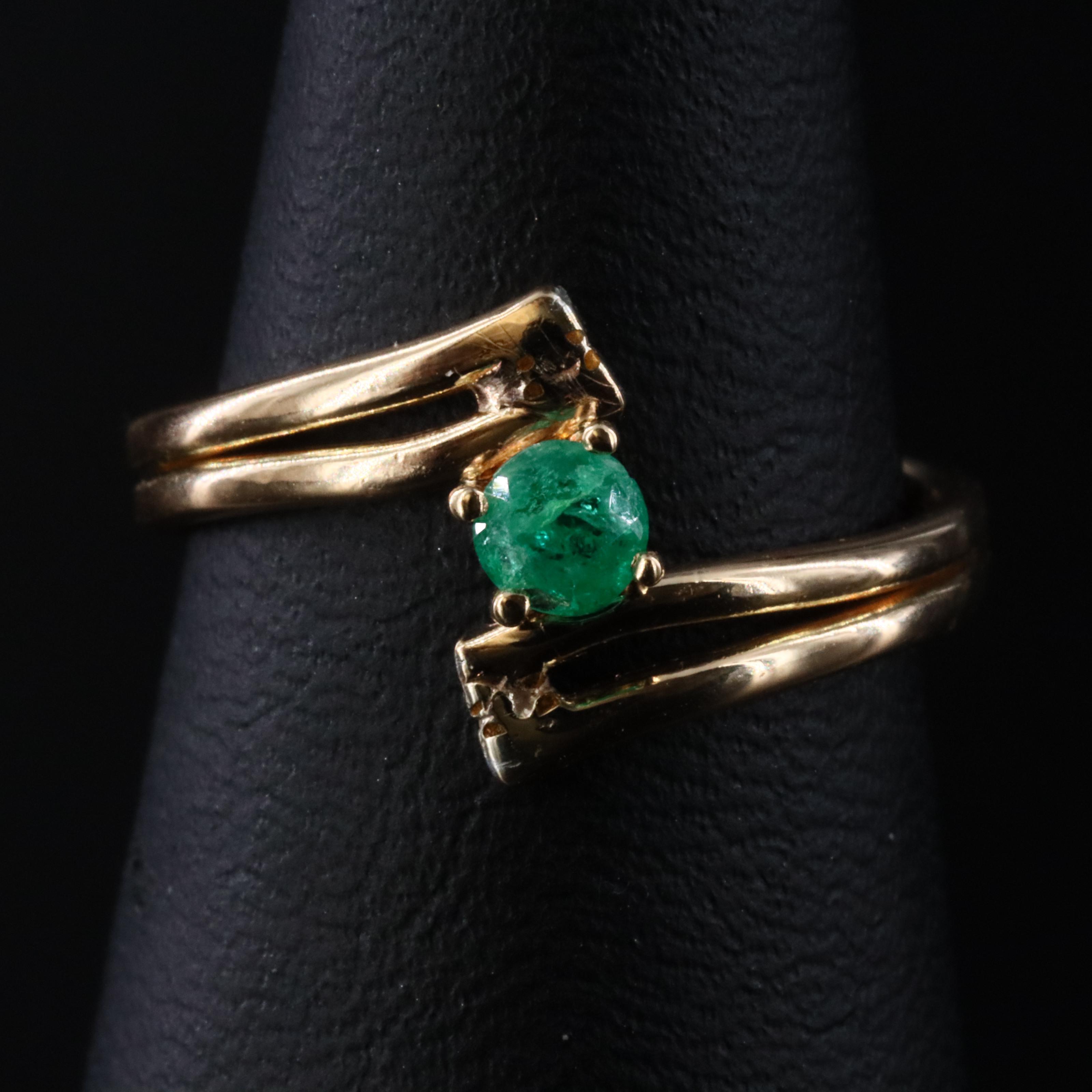 18K Emerald Bypass Ring
