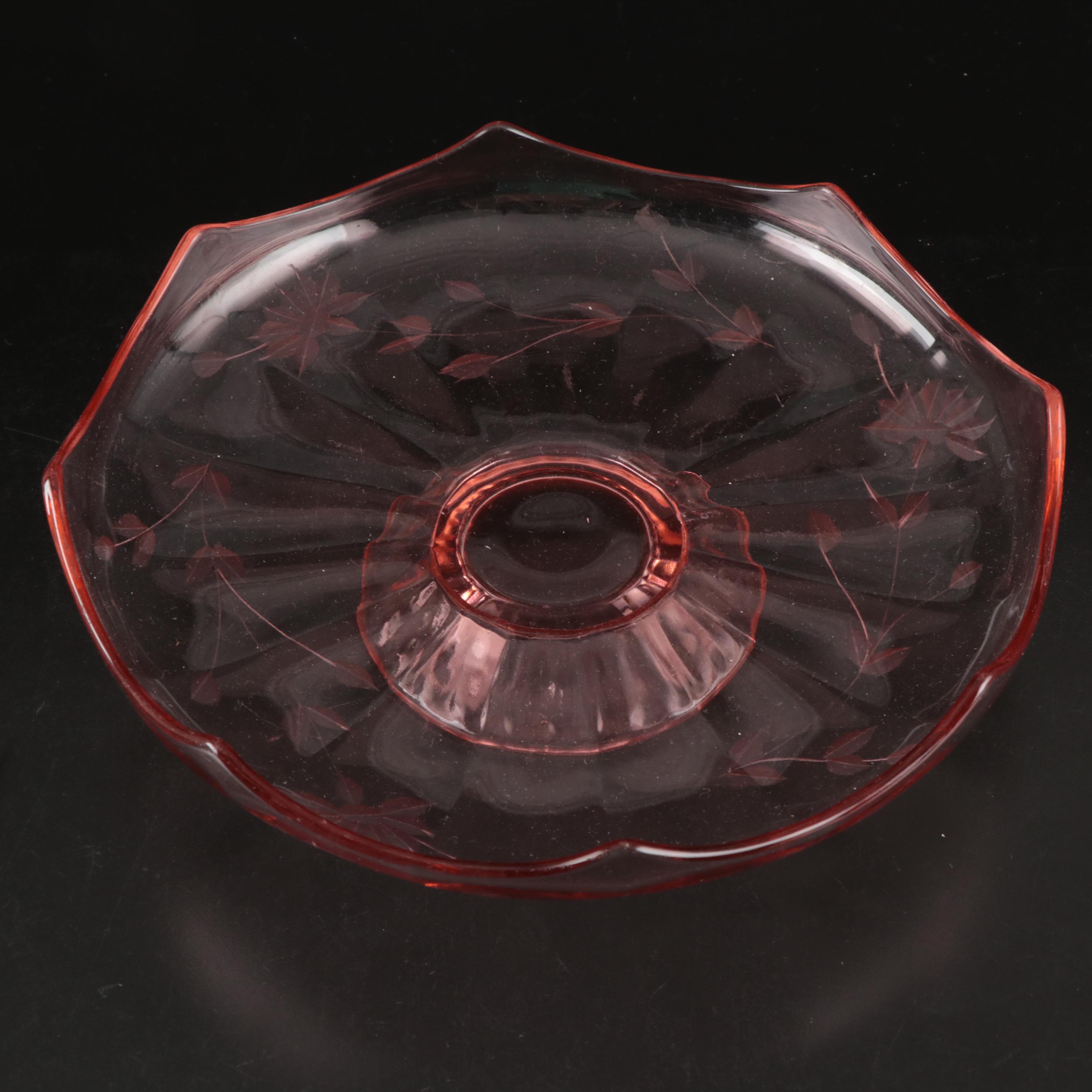 Lincoln BeautyWare Cake Carrier with Glass Tray, Cake Stand, and More Serveware