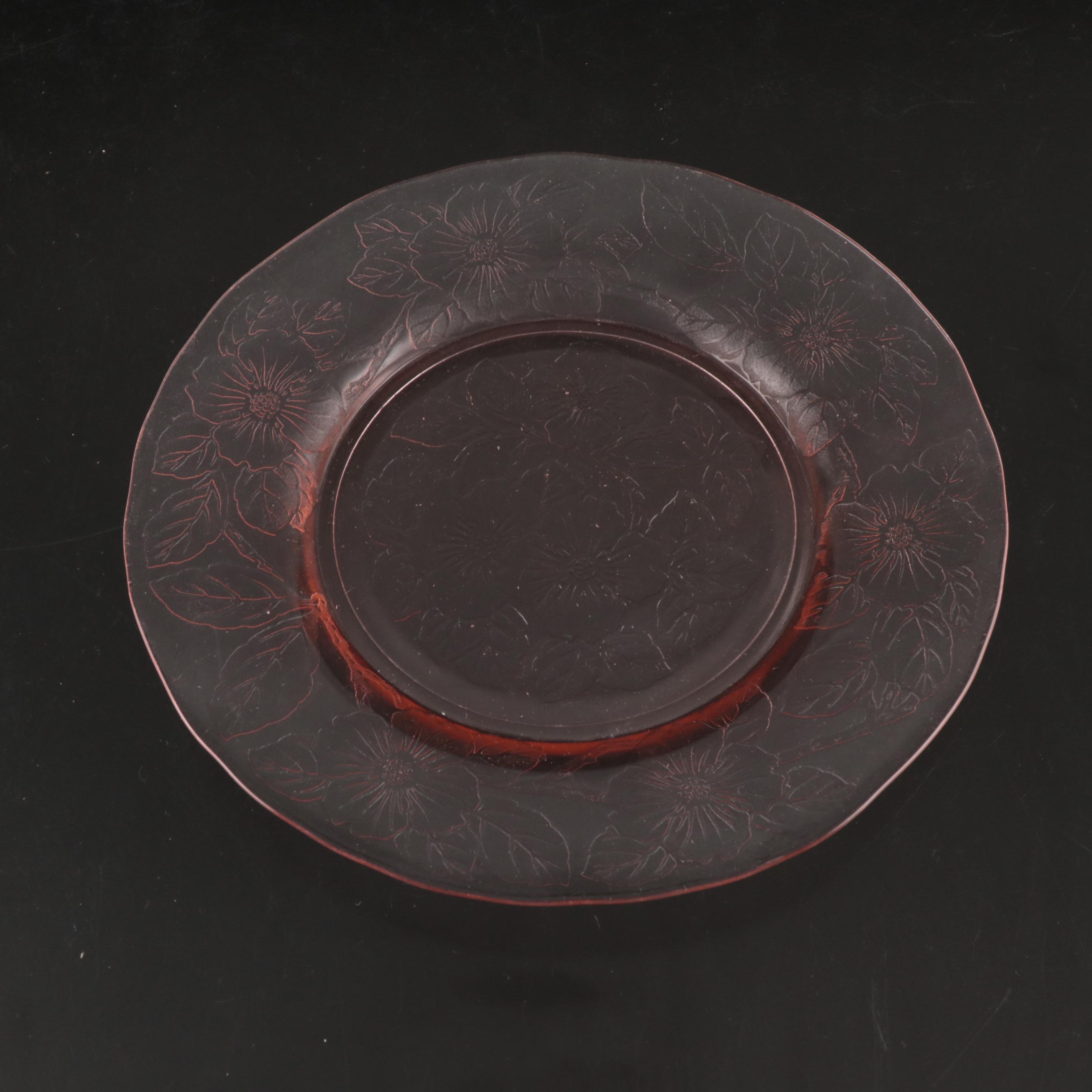 Lincoln BeautyWare Cake Carrier with Glass Tray, Cake Stand, and More Serveware