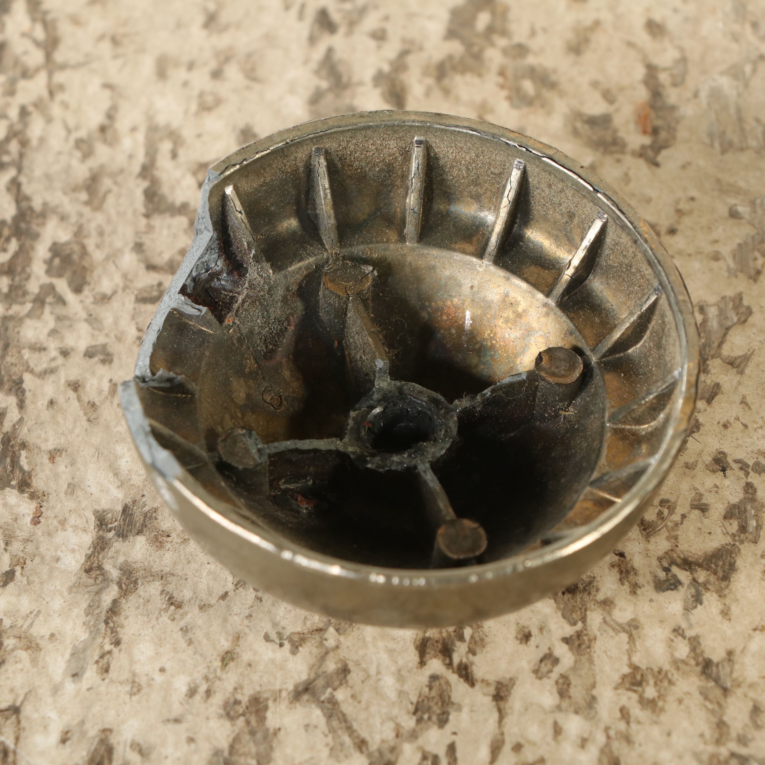 Postmodern Style Laminate Wood Swivel Top Coffee Table