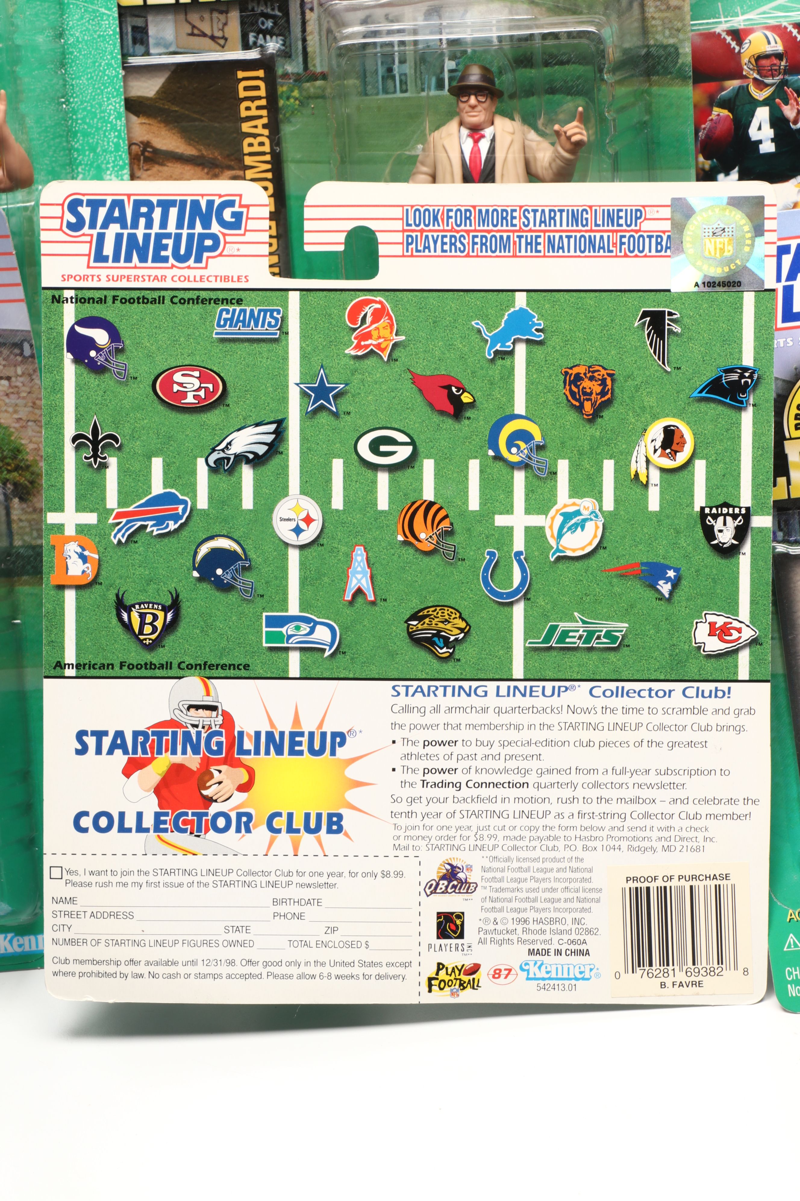 Starting Lineup and NFL Brett Favre, Joe Montana and More Action Figures