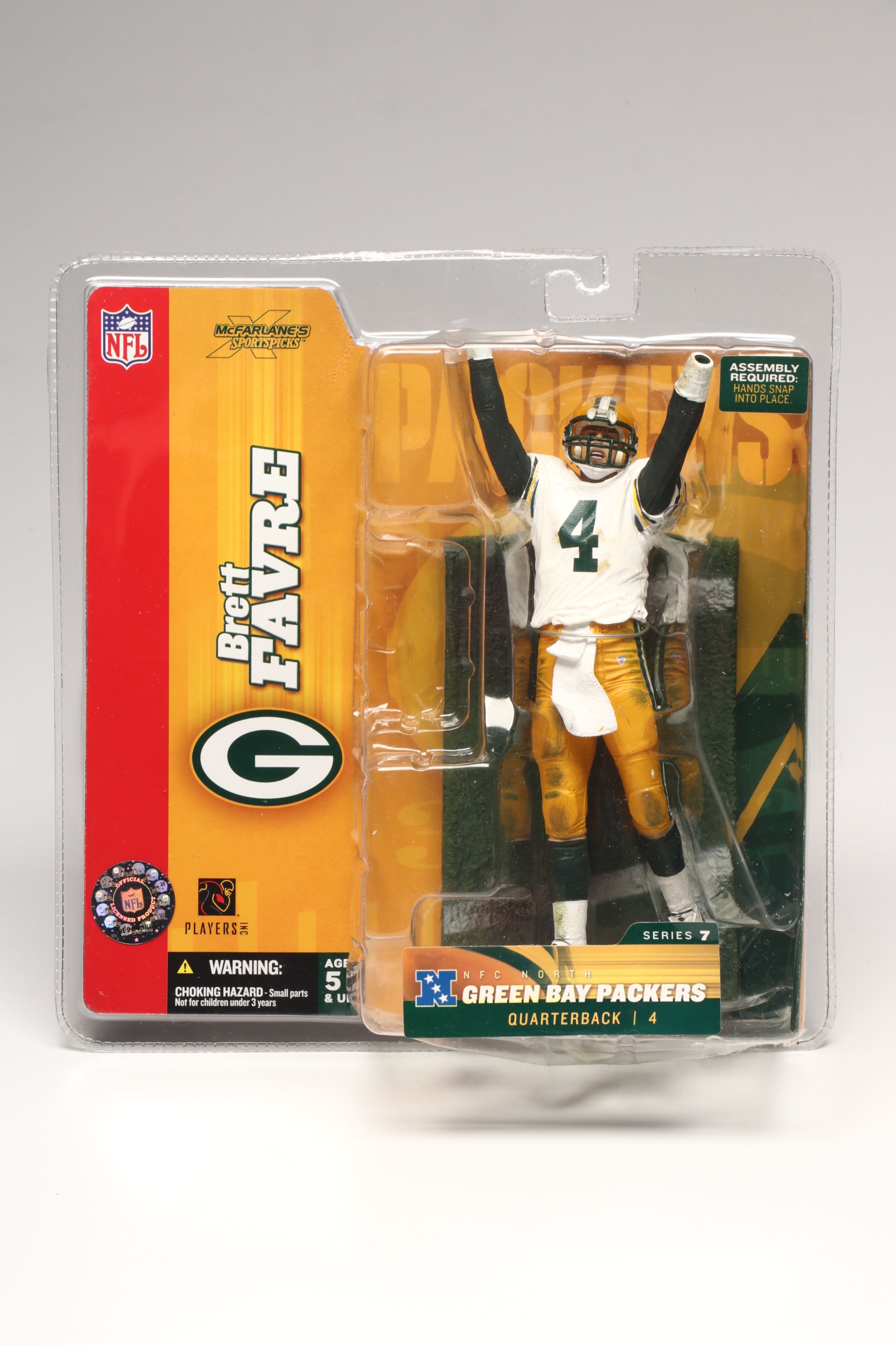Starting Lineup and NFL Brett Favre, Joe Montana and More Action Figures