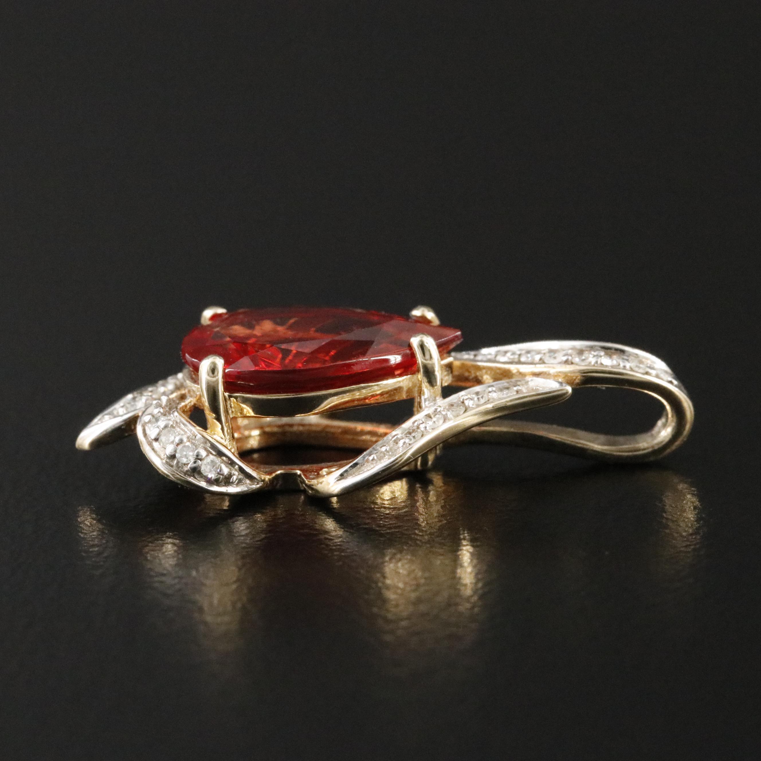 9K Labradorite and Diamond Pendant