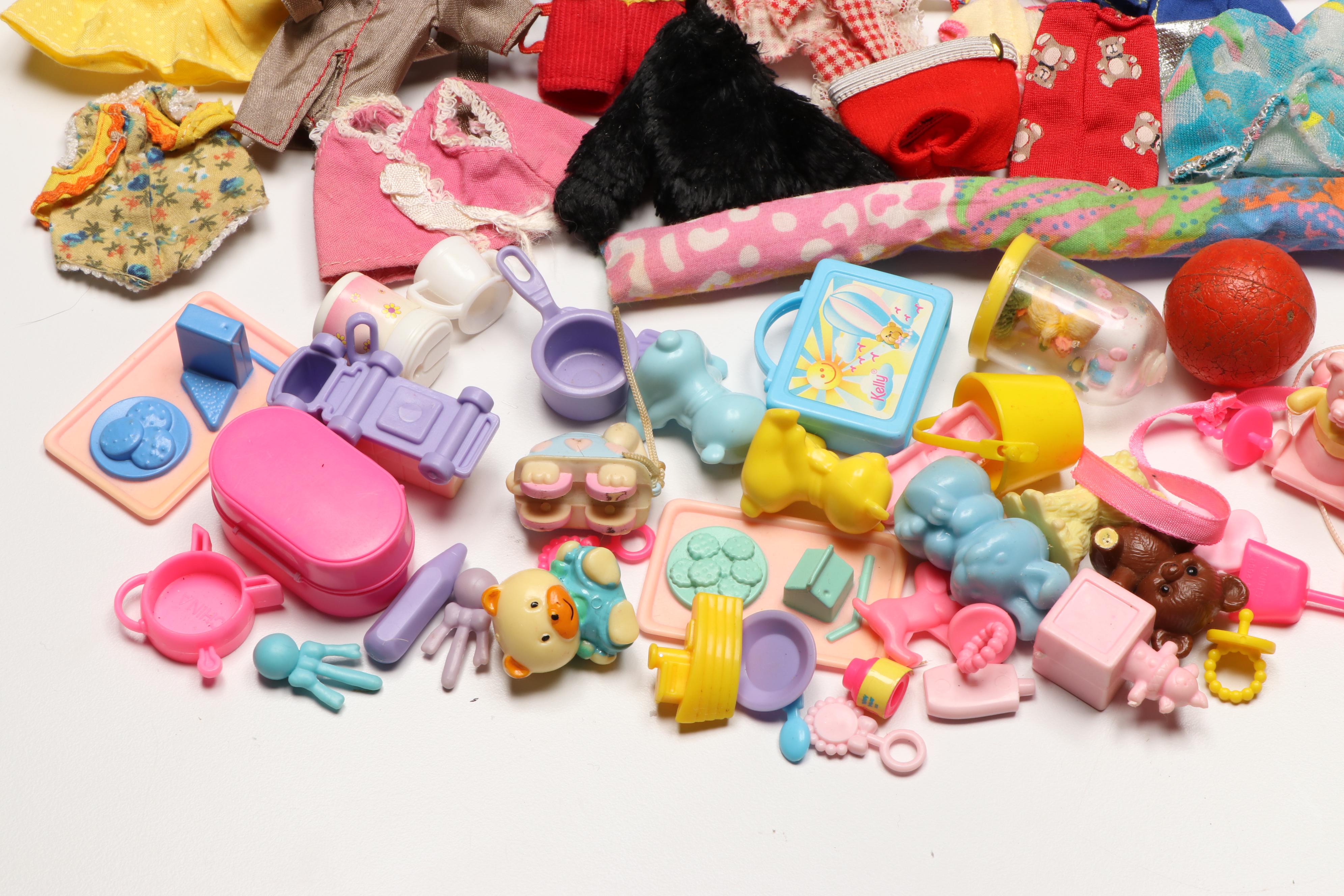 Barbie Collector "The Wizard of Oz" with Kelly Club and More Dolls and Clothes