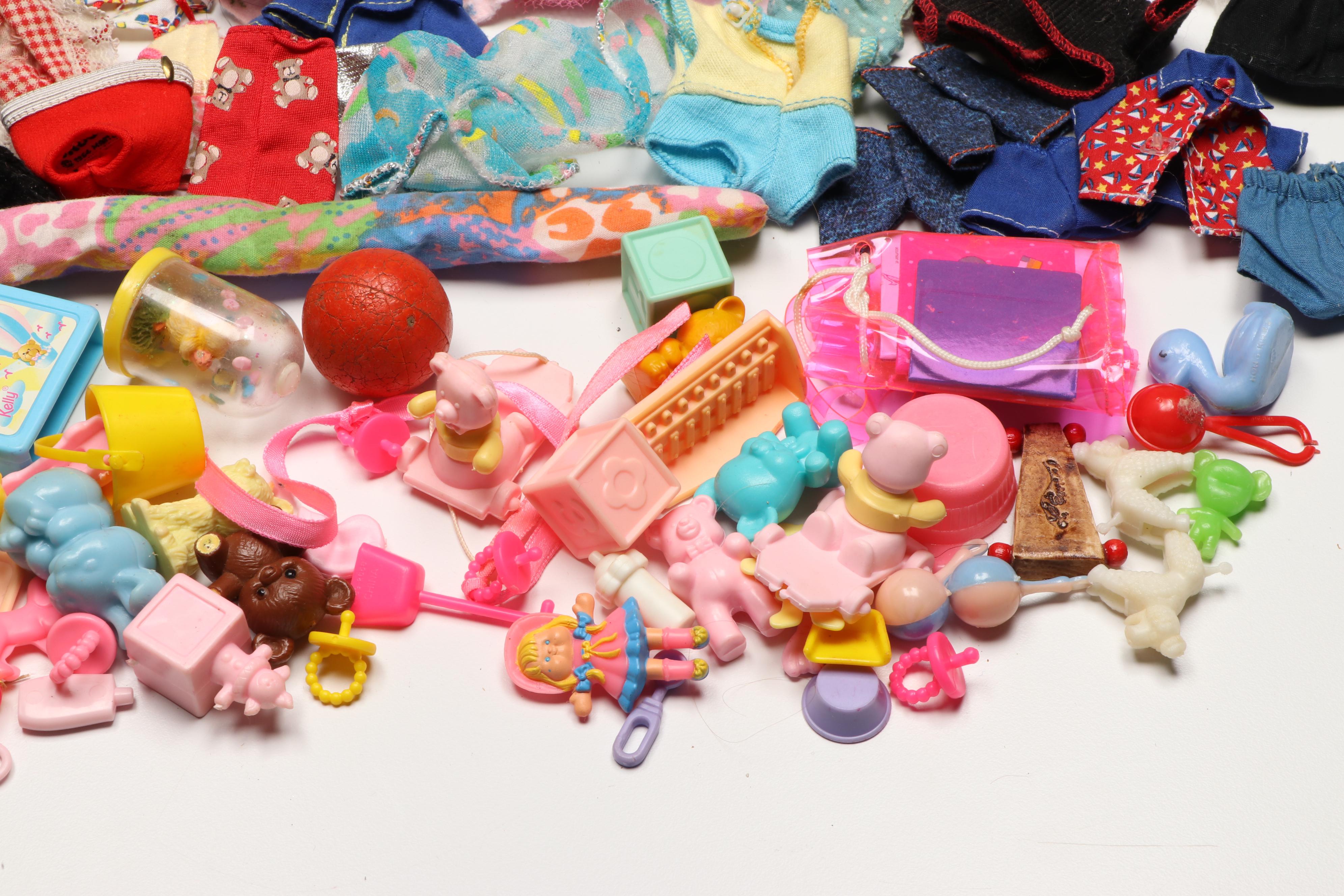 Barbie Collector "The Wizard of Oz" with Kelly Club and More Dolls and Clothes