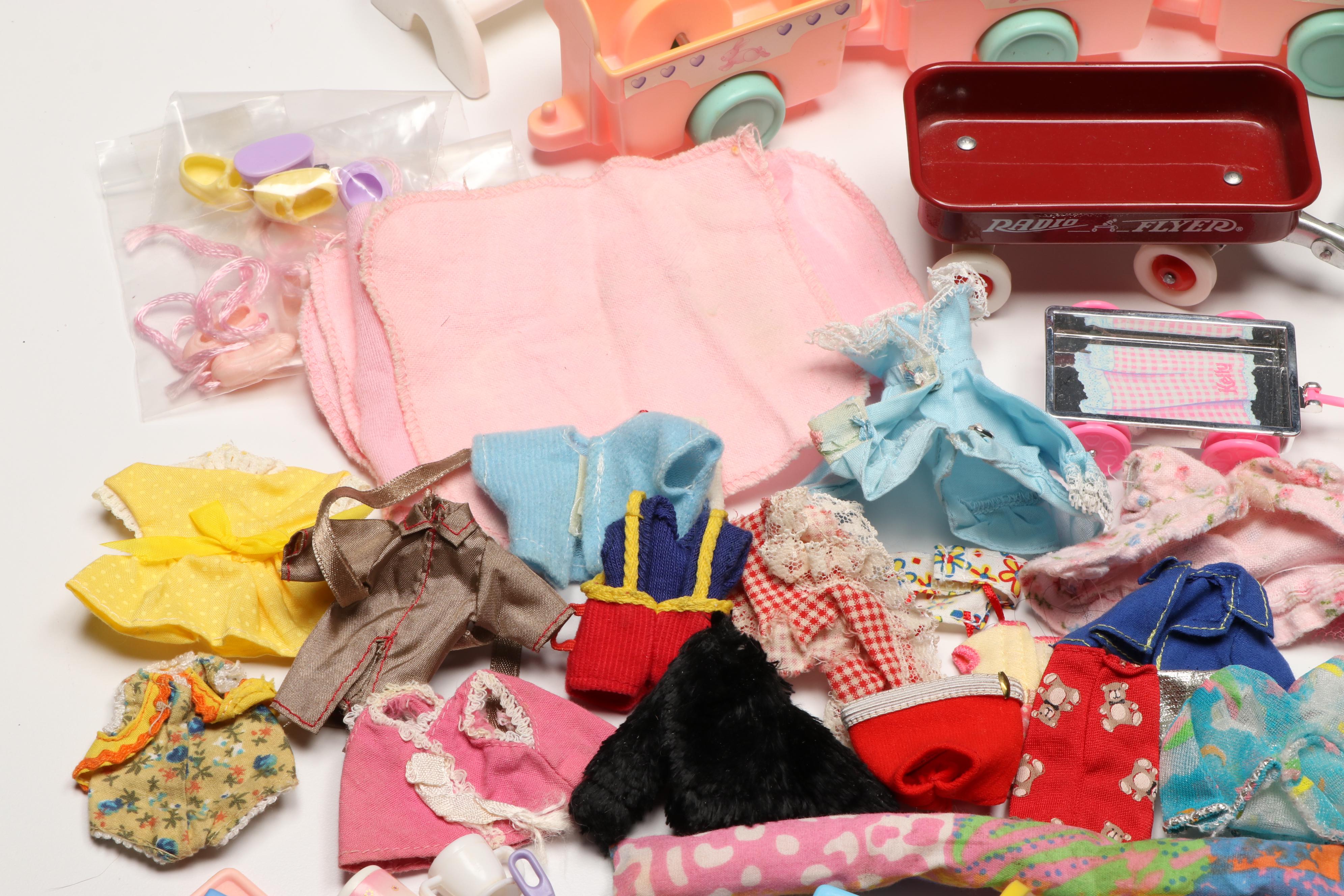 Barbie Collector "The Wizard of Oz" with Kelly Club and More Dolls and Clothes