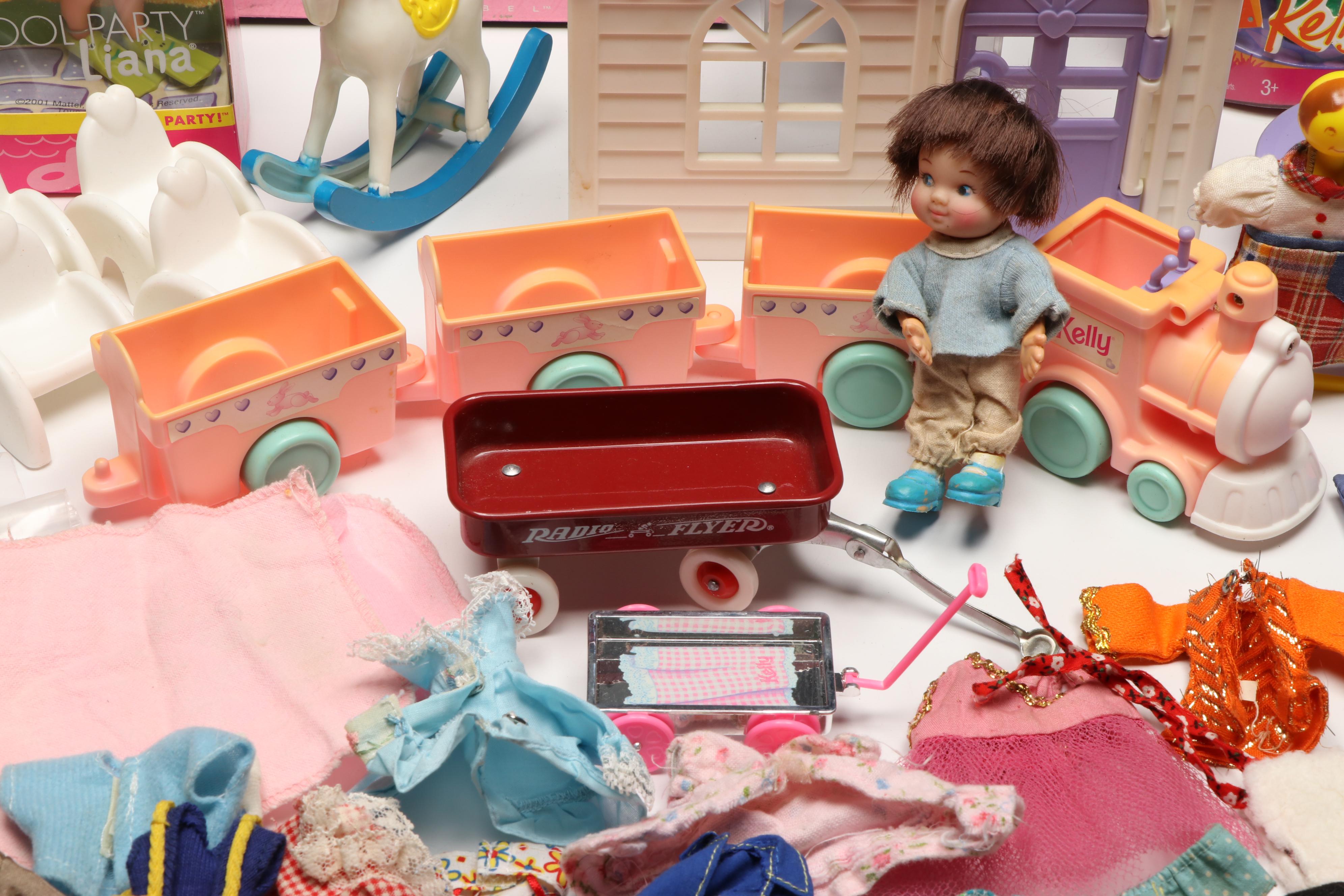 Barbie Collector "The Wizard of Oz" with Kelly Club and More Dolls and Clothes