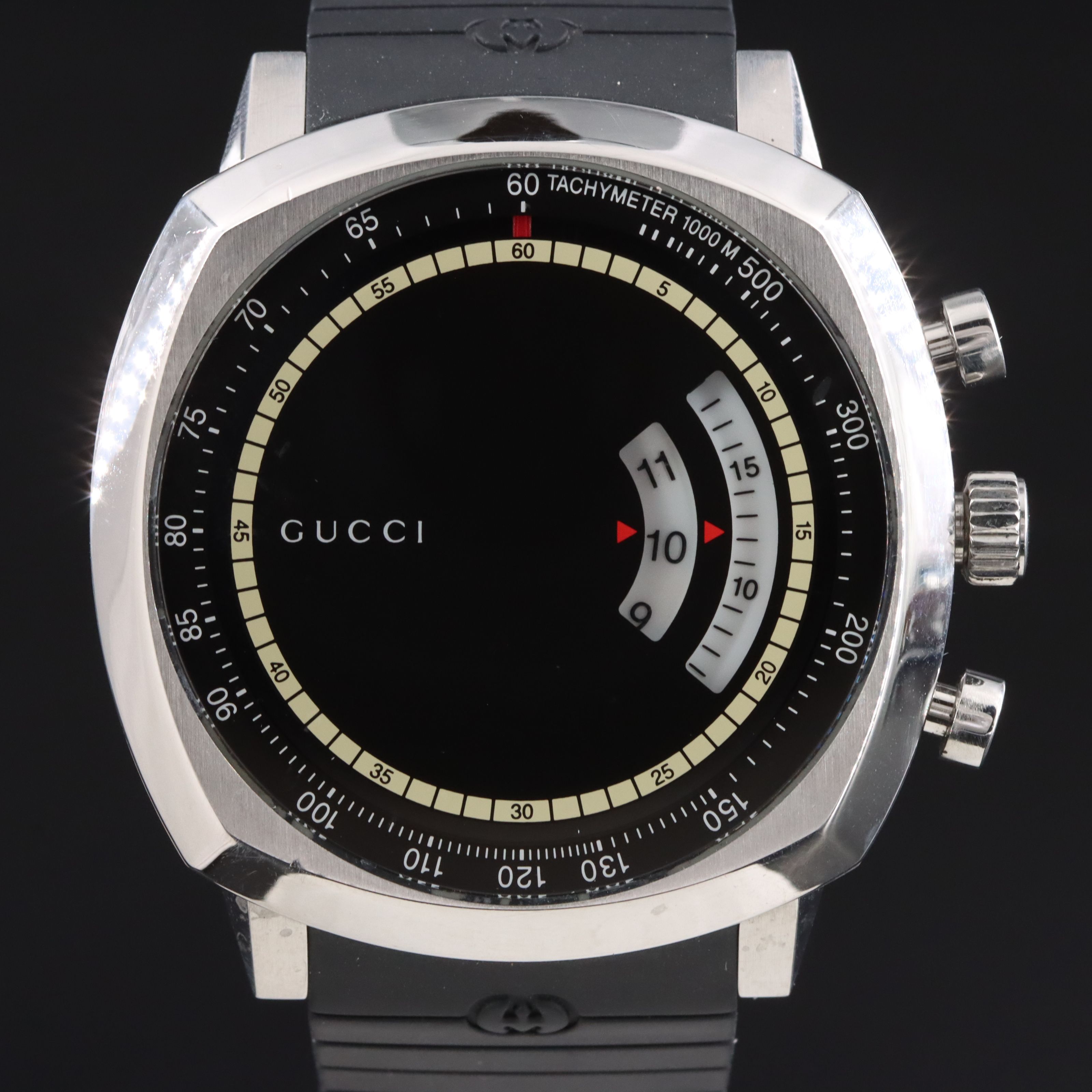 Gucci Grip Chronograph Watch