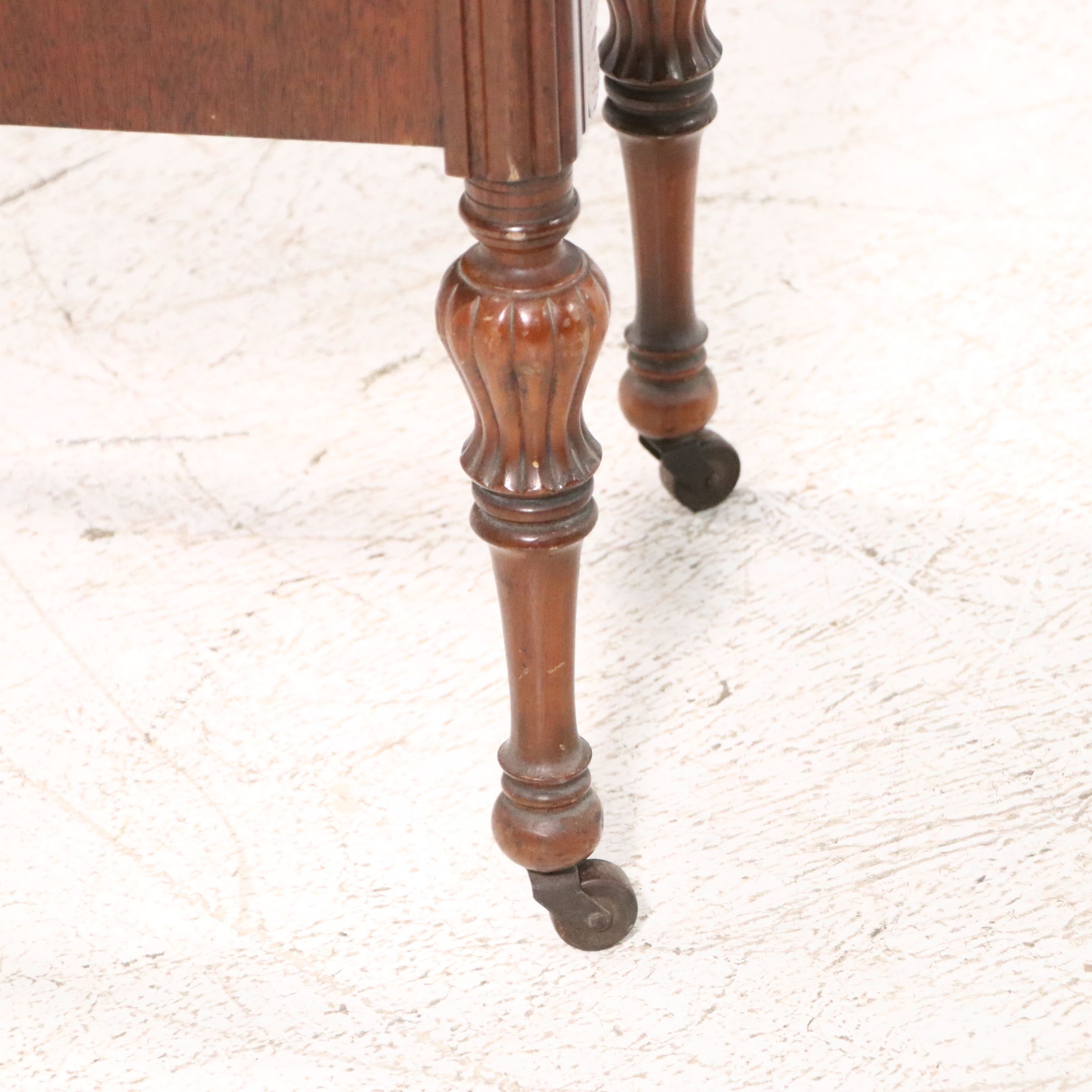 Al. Carlson Mfg. Co. Art Deco Walnut Vanity with Mirror, Early 20th Century