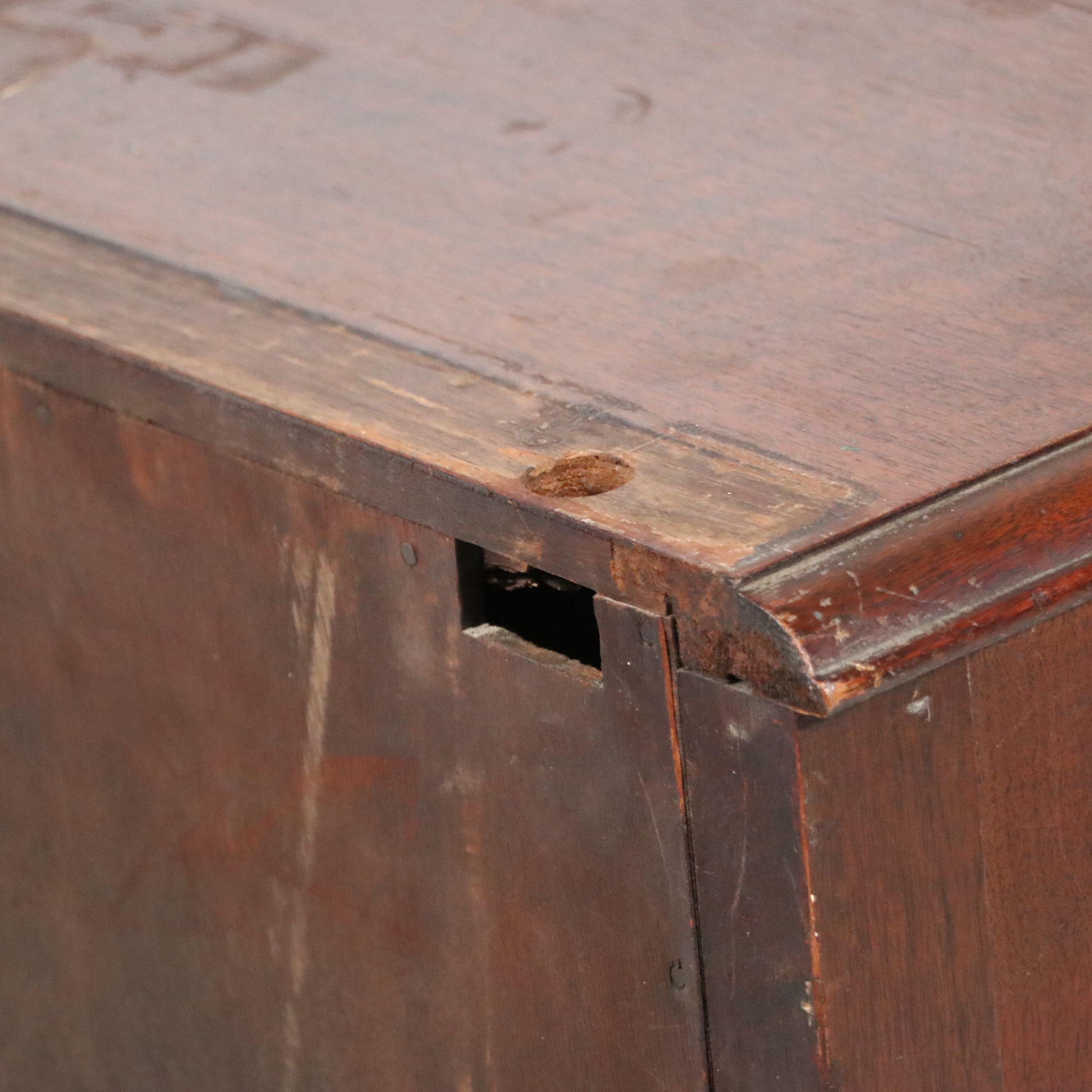 Al. Carlson Mfg. Co. Art Deco Walnut Vanity with Mirror, Early 20th Century