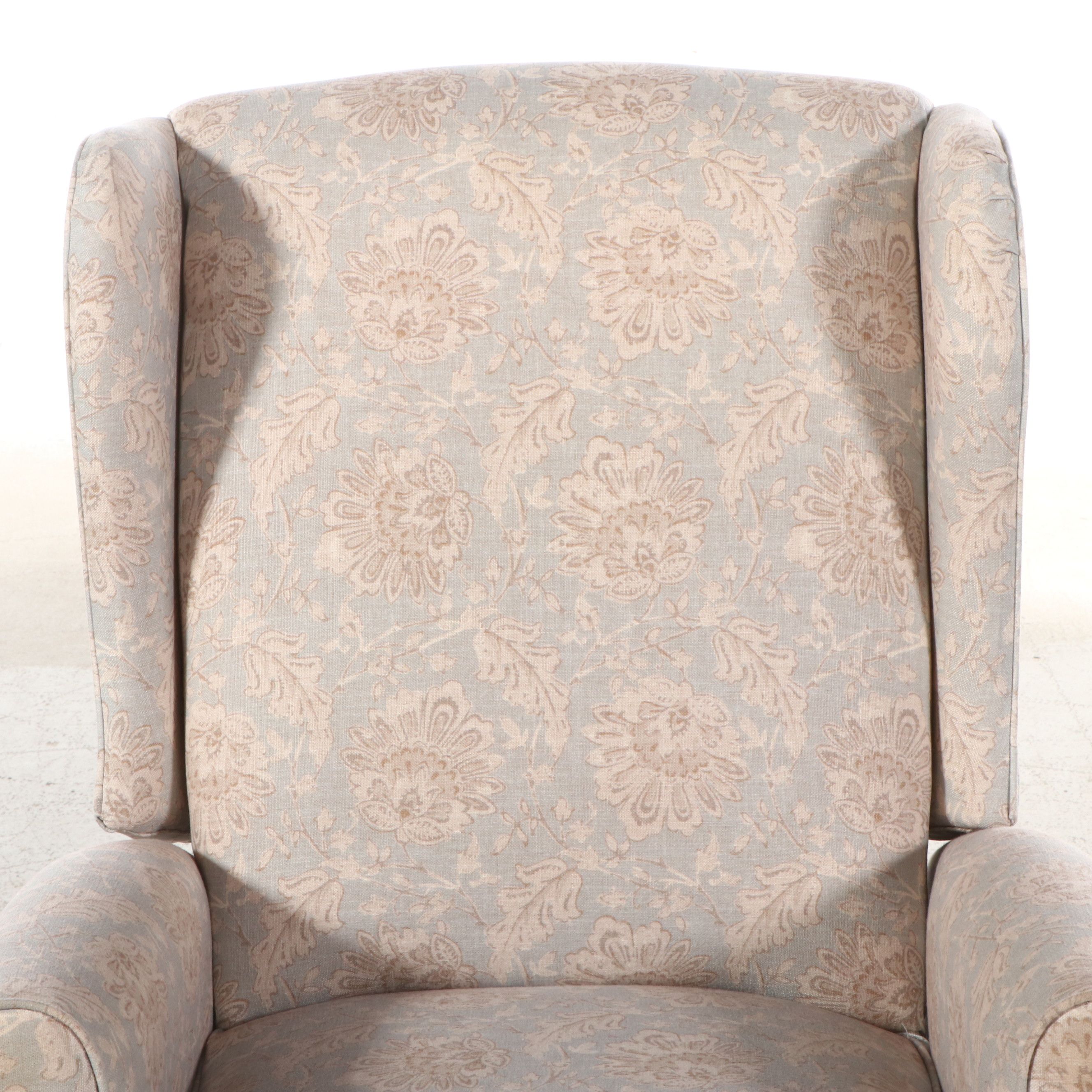 Pair of Queen Anne Style Wingback Recliners, Late 20th Century