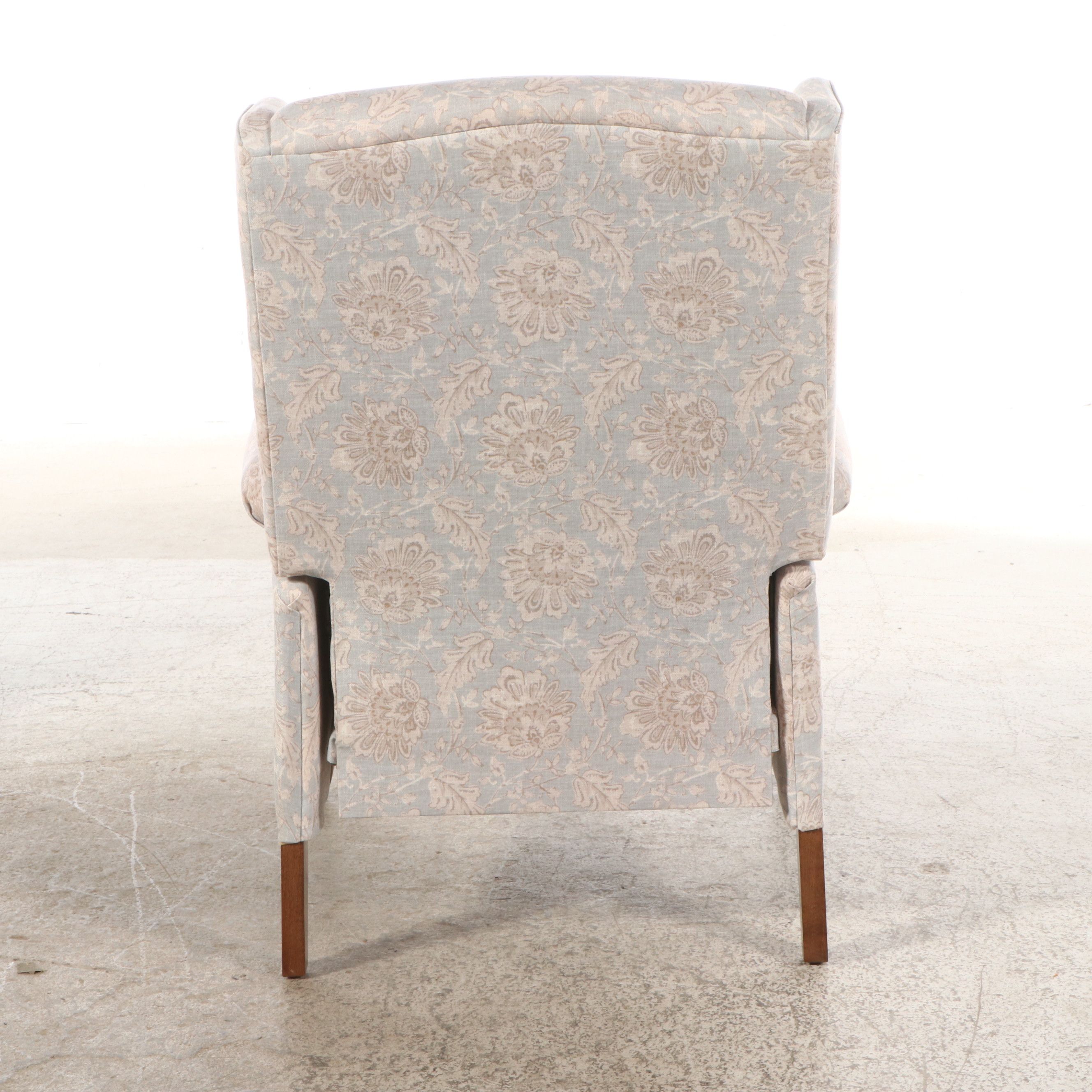 Pair of Queen Anne Style Wingback Recliners, Late 20th Century