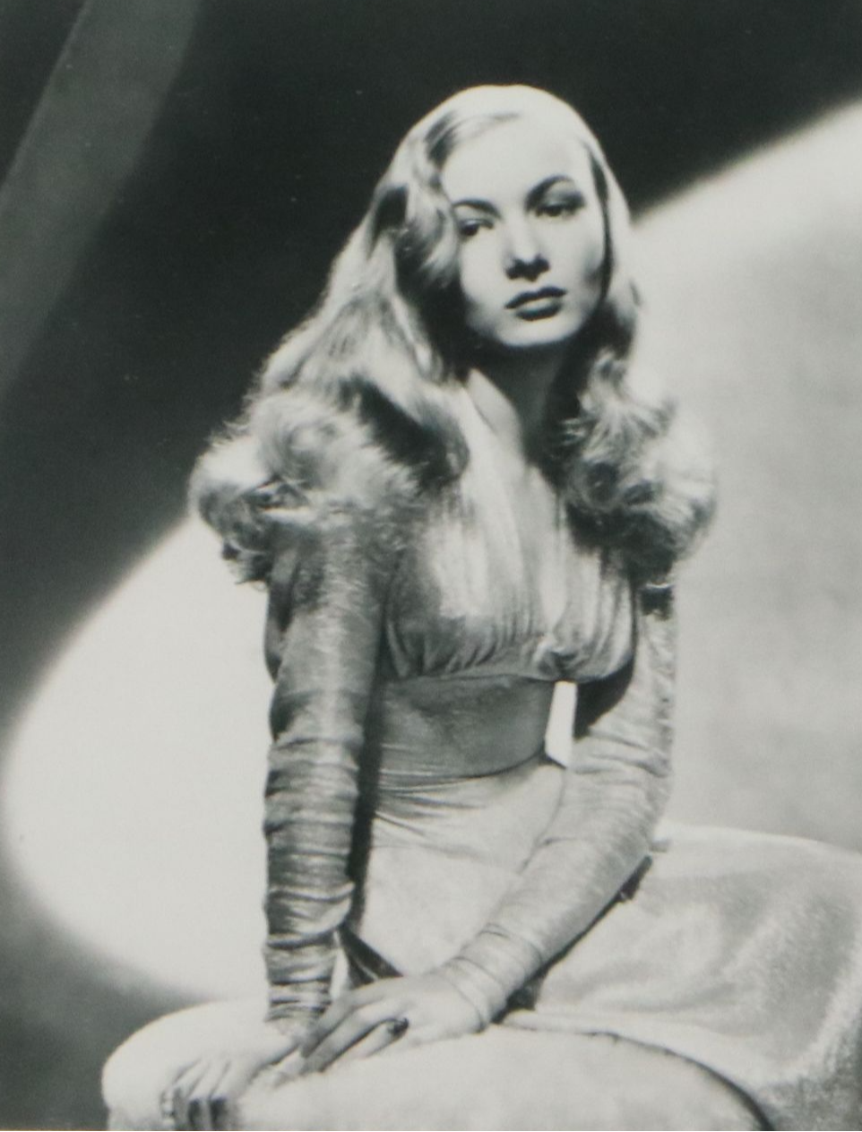 Silver Gelatin Photographs of Hollywood Golden Age Actresses, Mid-20th Century