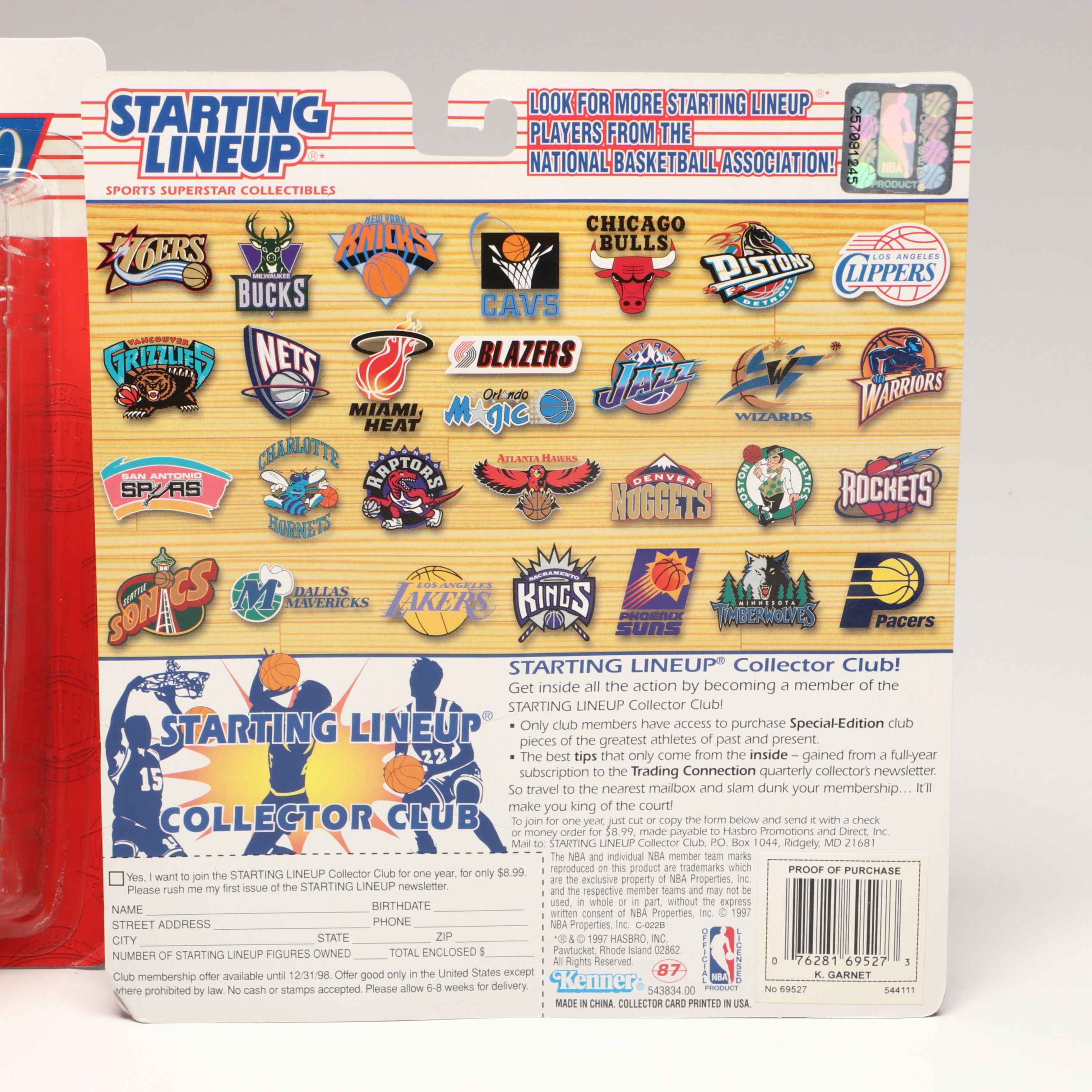 Kevin Garnett, Stephon Marbury and Mike Bibby Action Figures and Trading Cards