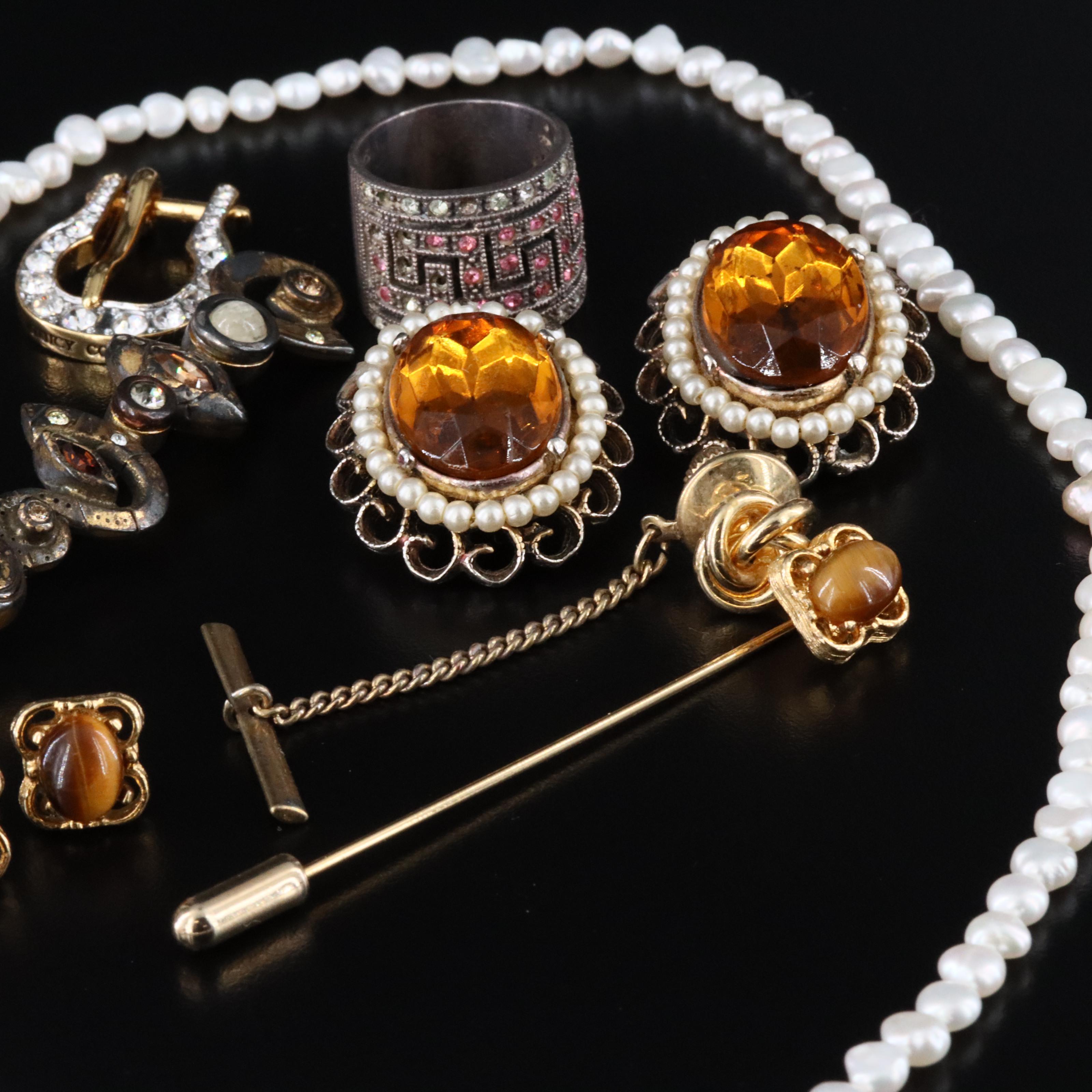 Patricia Locke, Sterling and Malachite Featured in Jewelry Collection