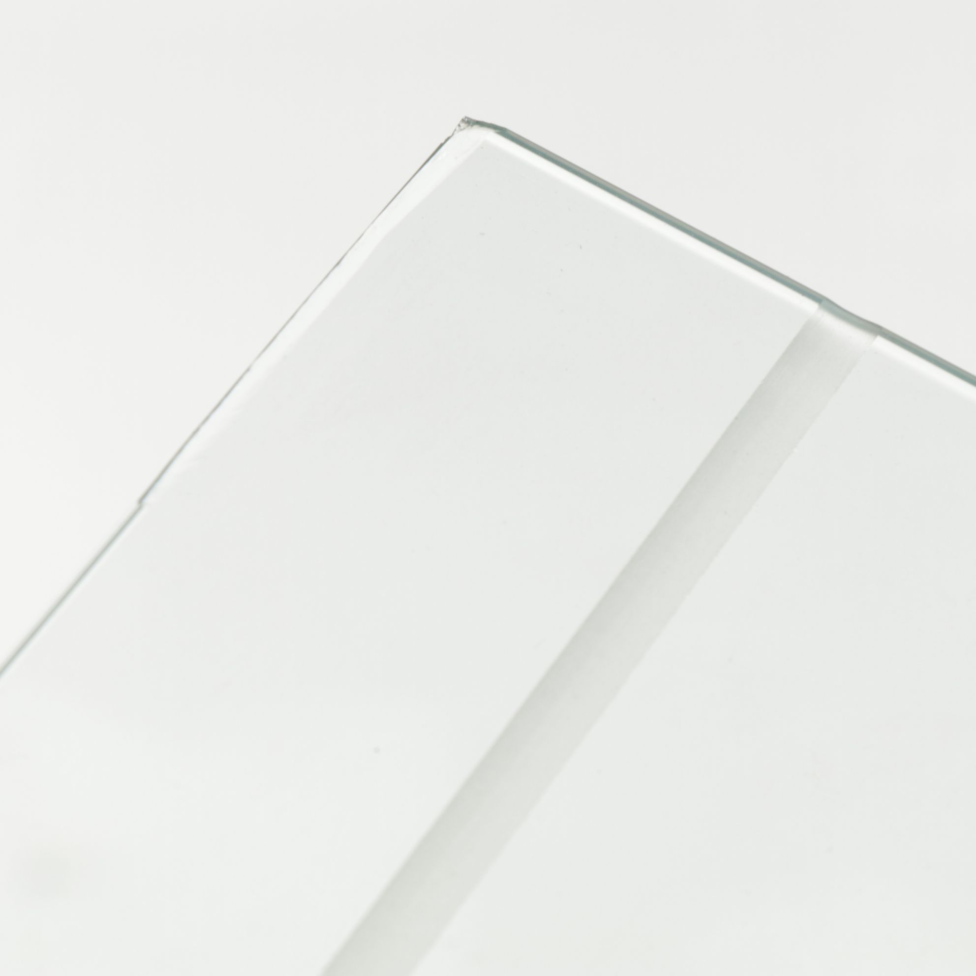 Illuminated Brass-Finished Curio Cabinet, Late 20th Century